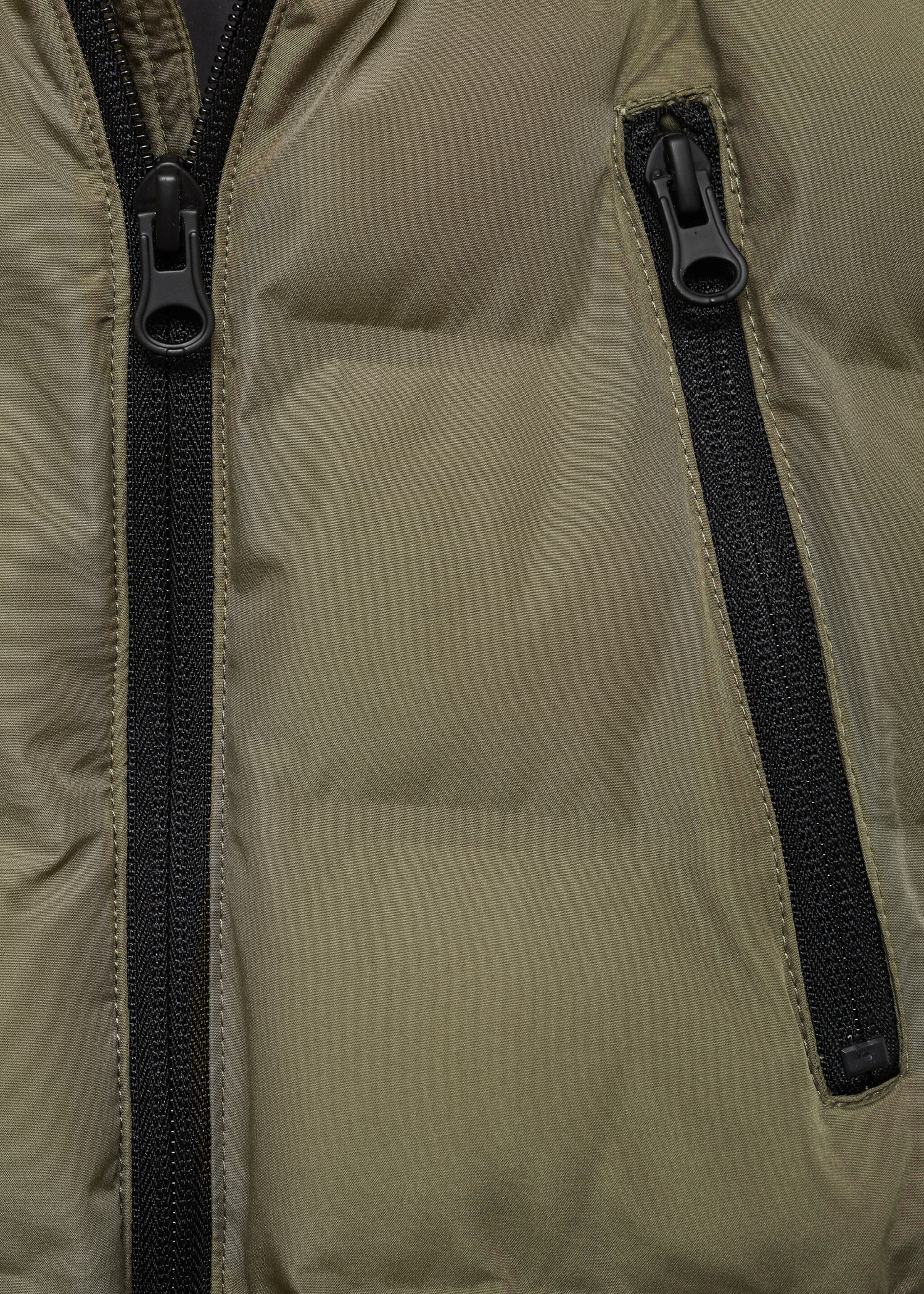 Pocket quilted jacket - Details of the article 8