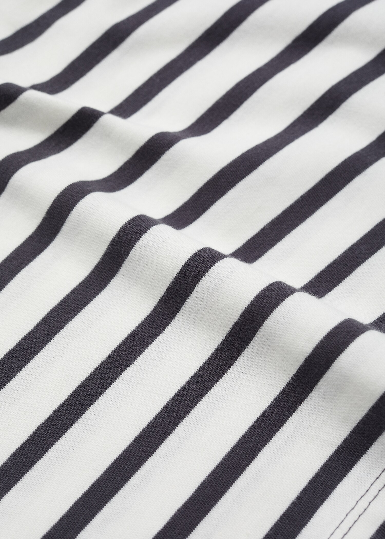 Striped long sleeves t-shirt - Details of the article 0