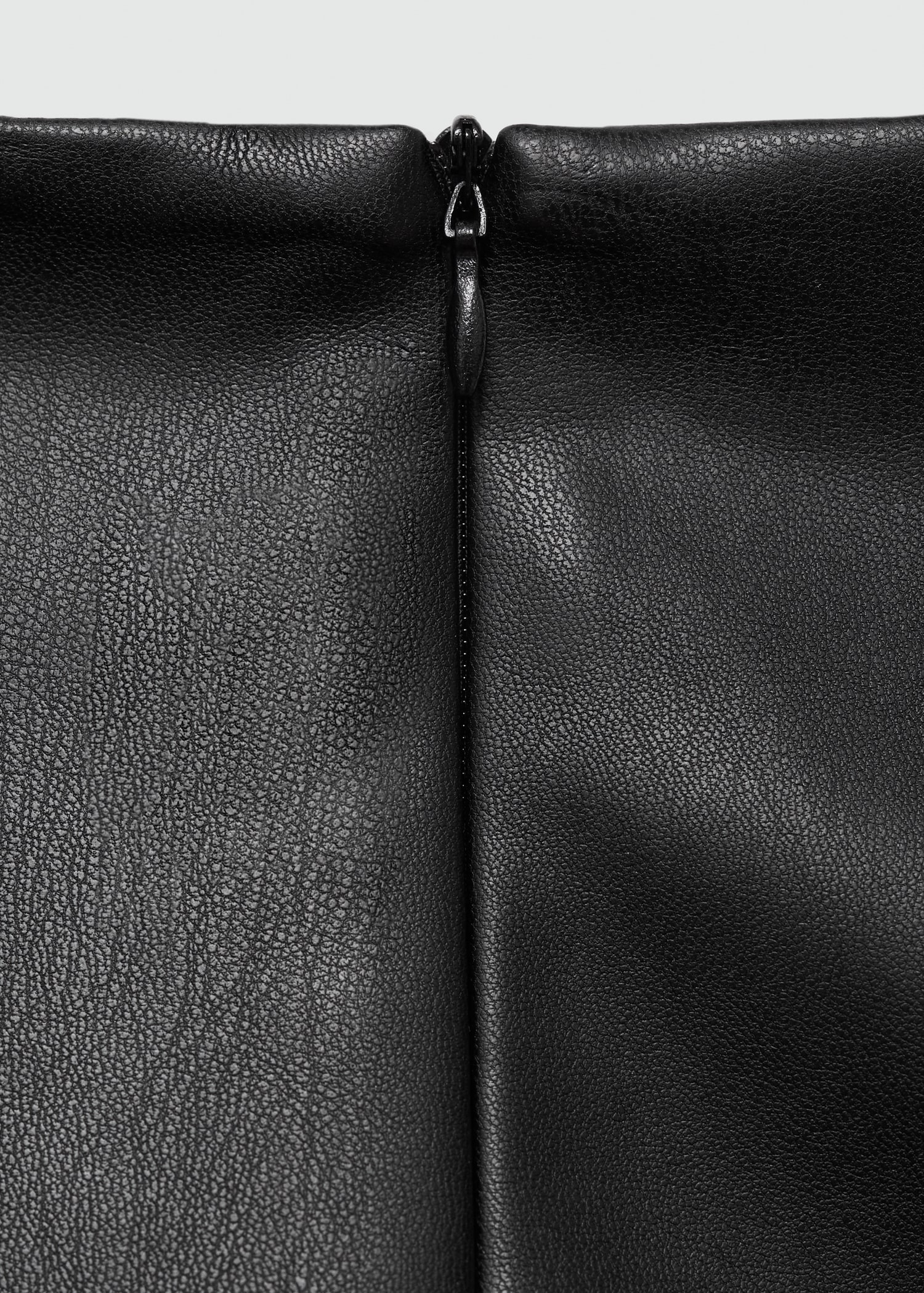 Leather-effect mini-skirt - Details of the article 0