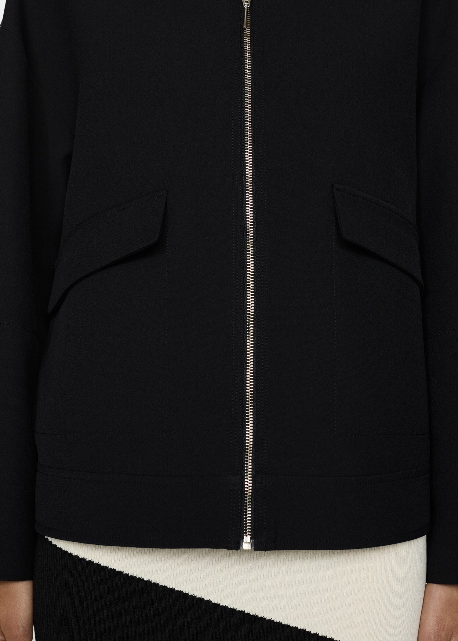 Oversized bomber jacket - Details of the article 6