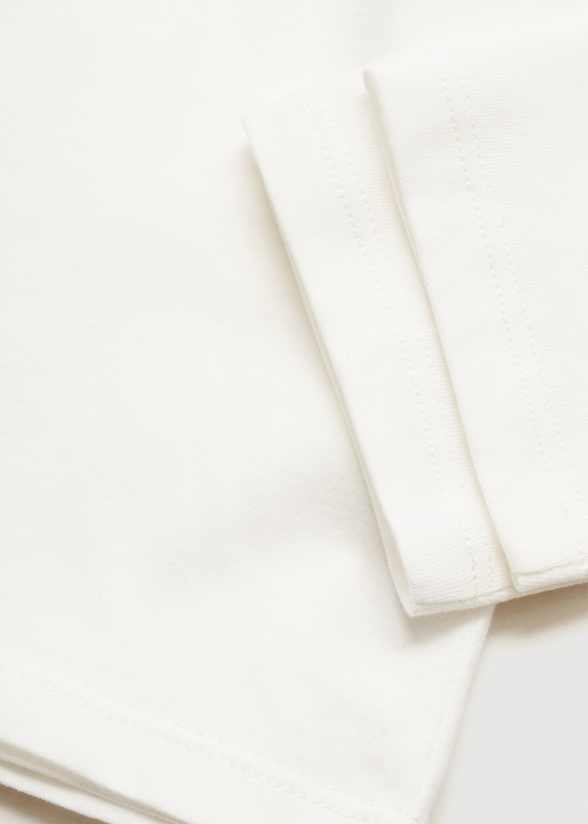 T-shirt clouté volants - Détail de l'article 0, Blanc cassé. Ref: 77014801-00.