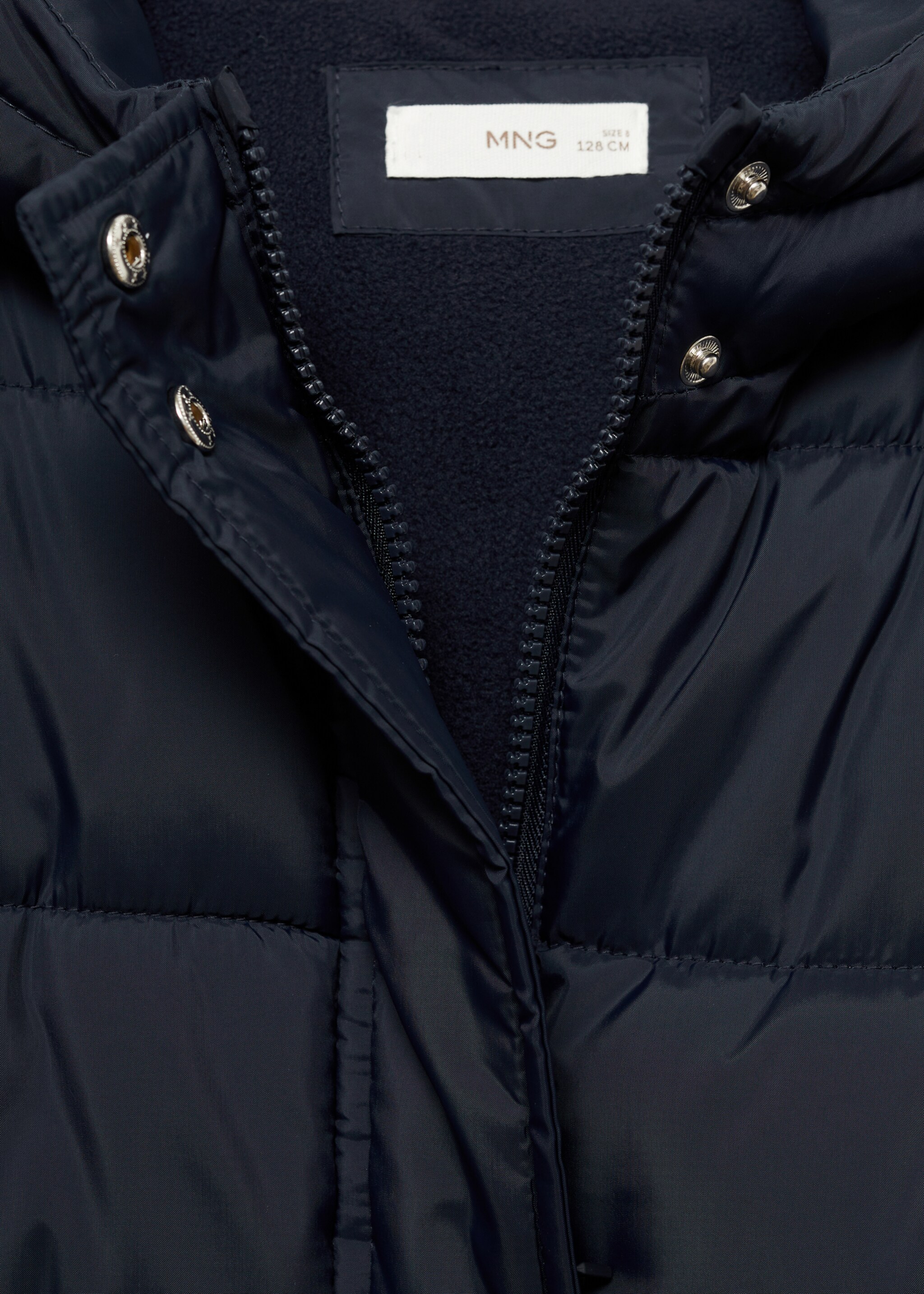 Hood quilted coat - Details of the article 8