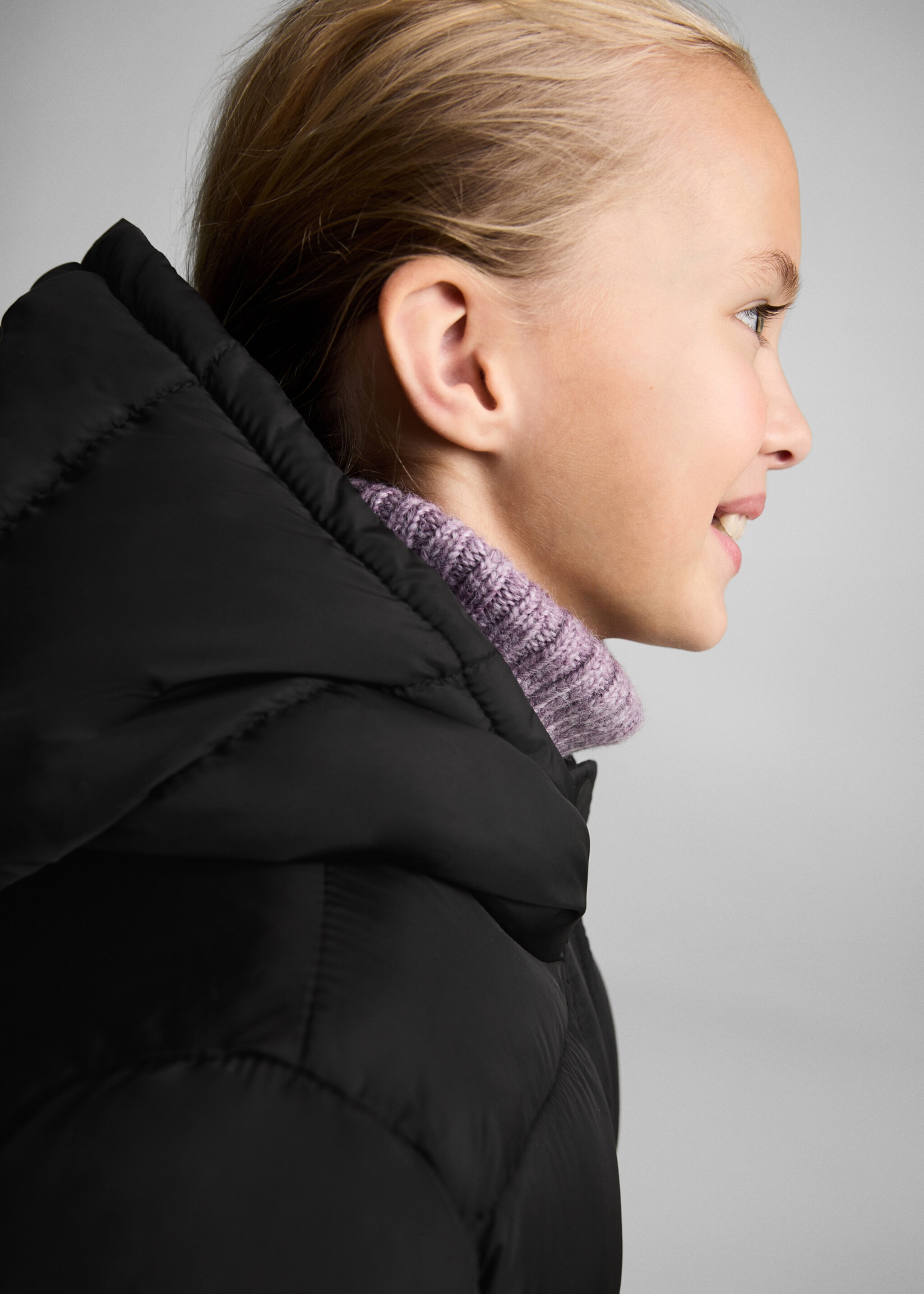 Hood quilted coat - Details of the article 1