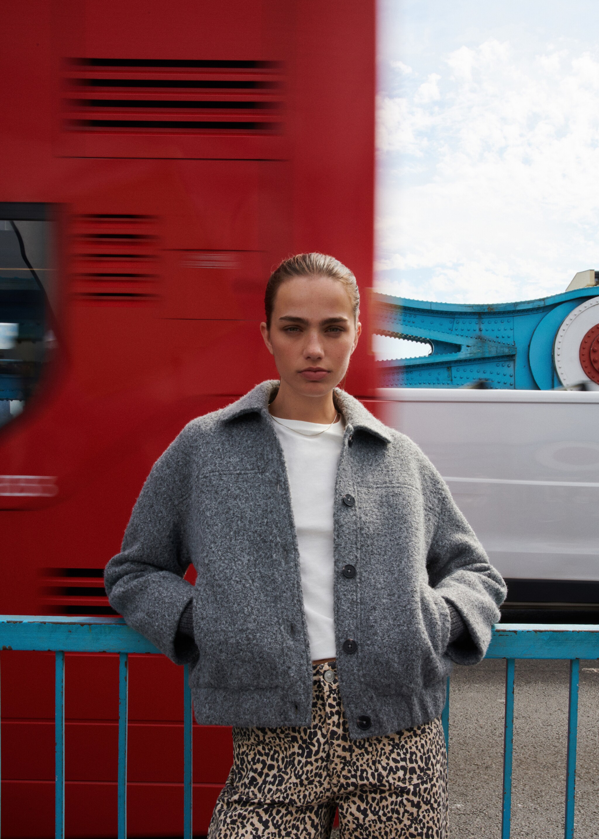 Bomber jacket - Details of the article 5