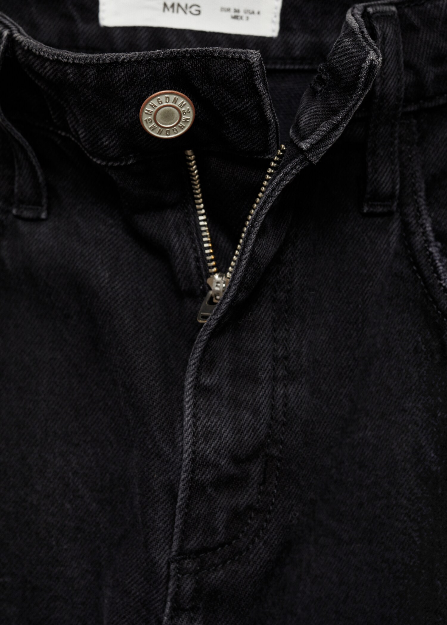 High-rise balloon jeans - Details of the article 8