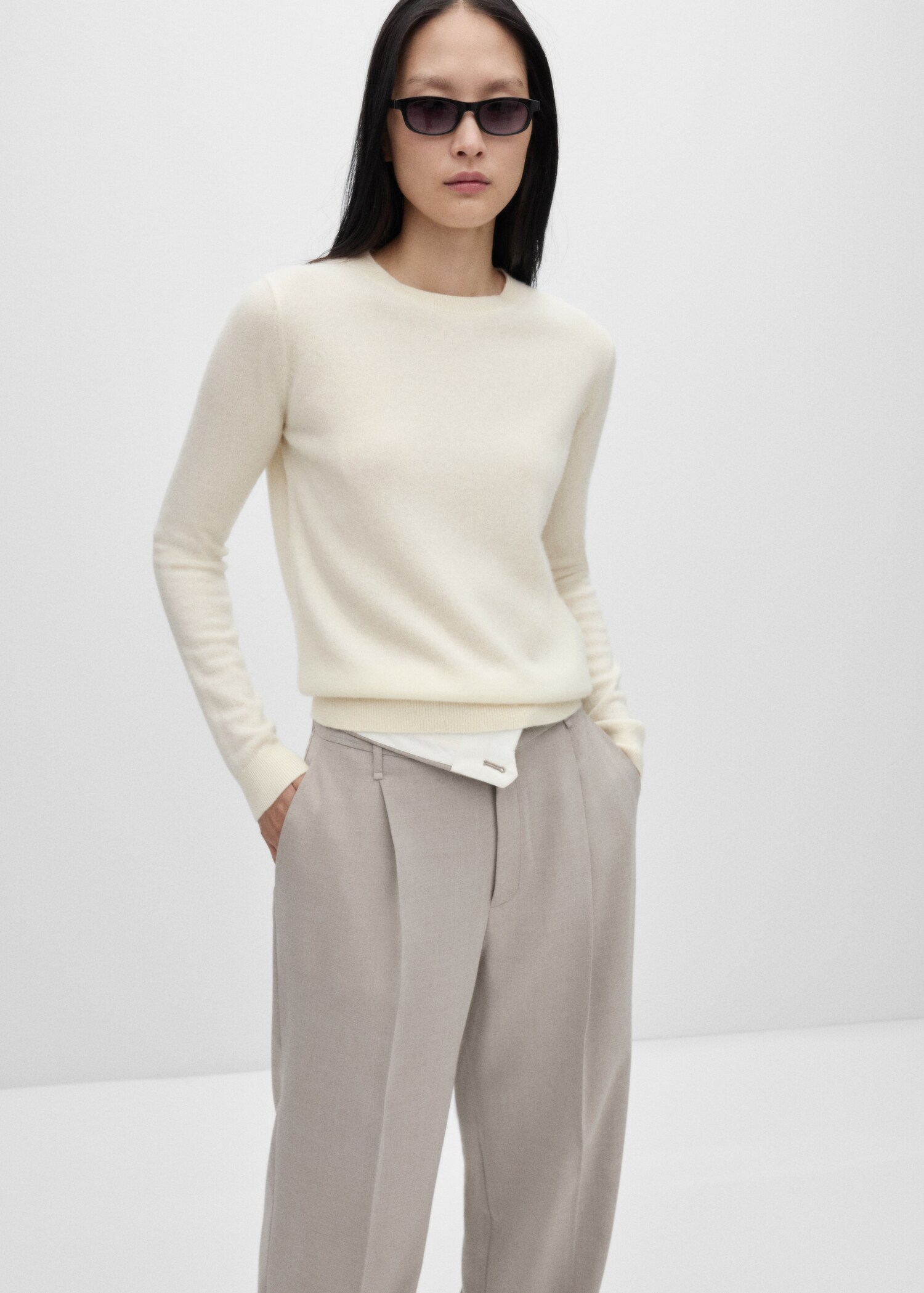 Pull-over 100 % cachemire - Plan moyen