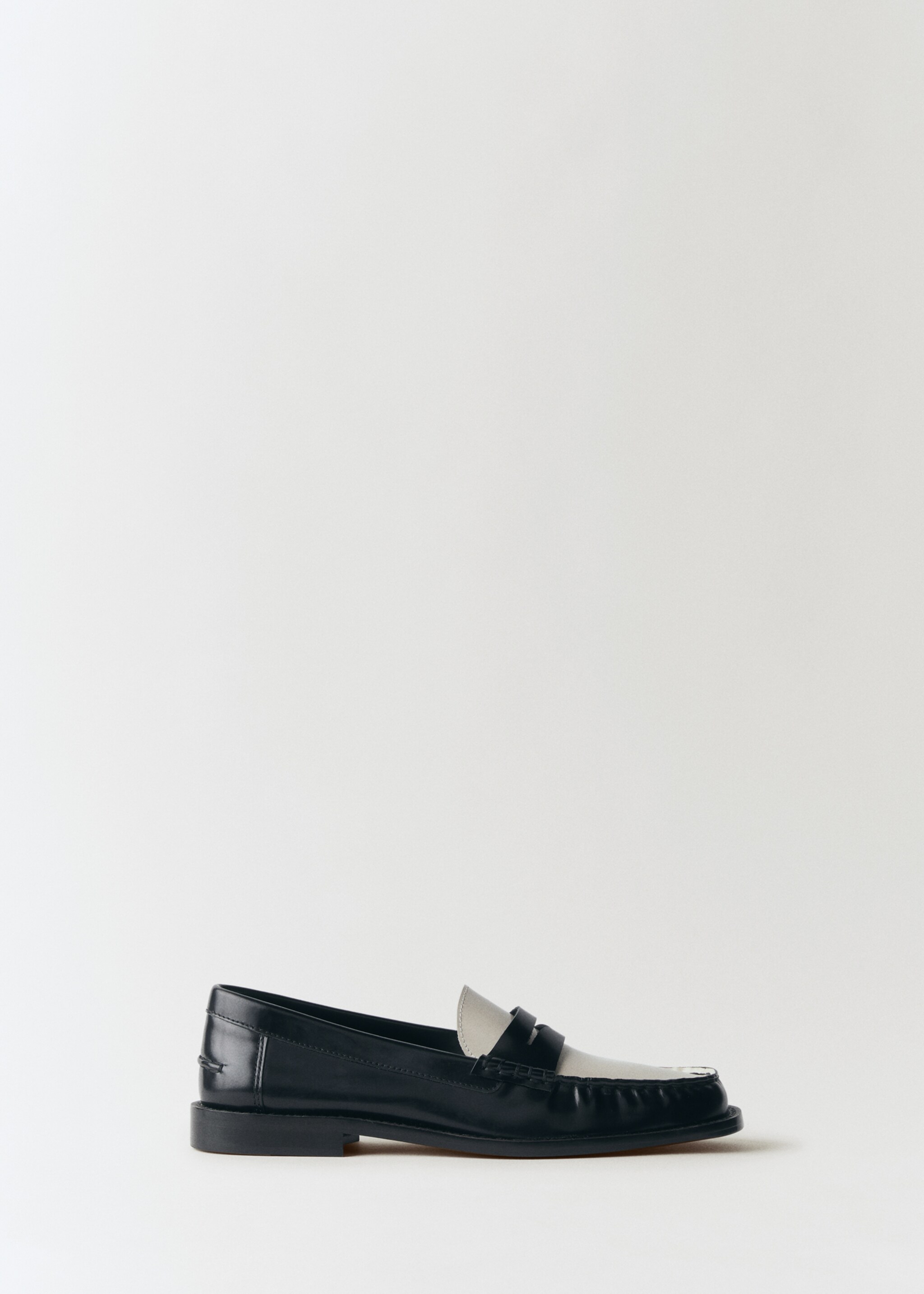 Mocasín piel bicolor - Artículo sin modelo