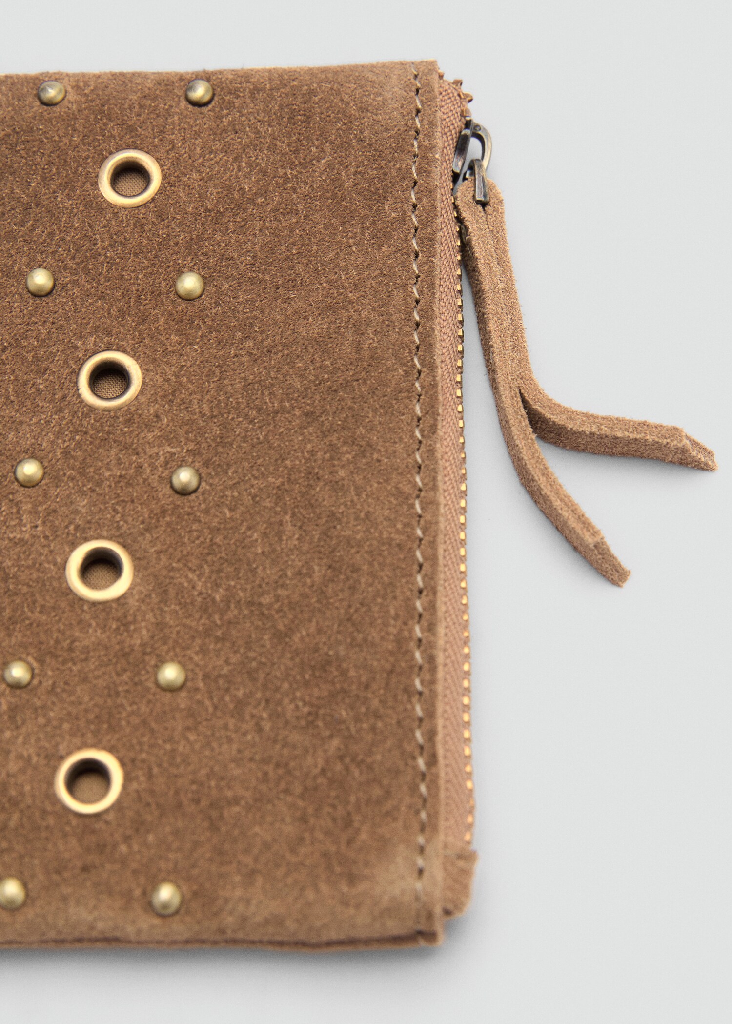 Studded leather purse - Details of the article 1