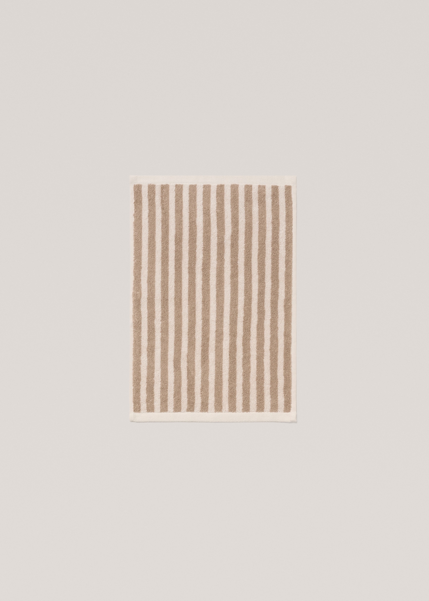 100% cotton bath towel with striped design 90x150cm - Details of the article 3