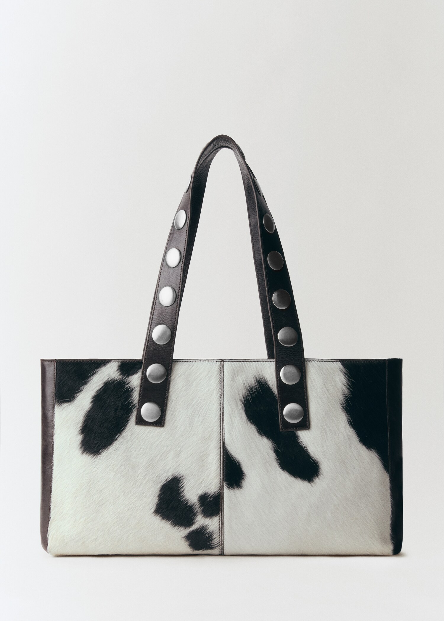 Sac clouté cuir imitation fourrure - Article sans modèle