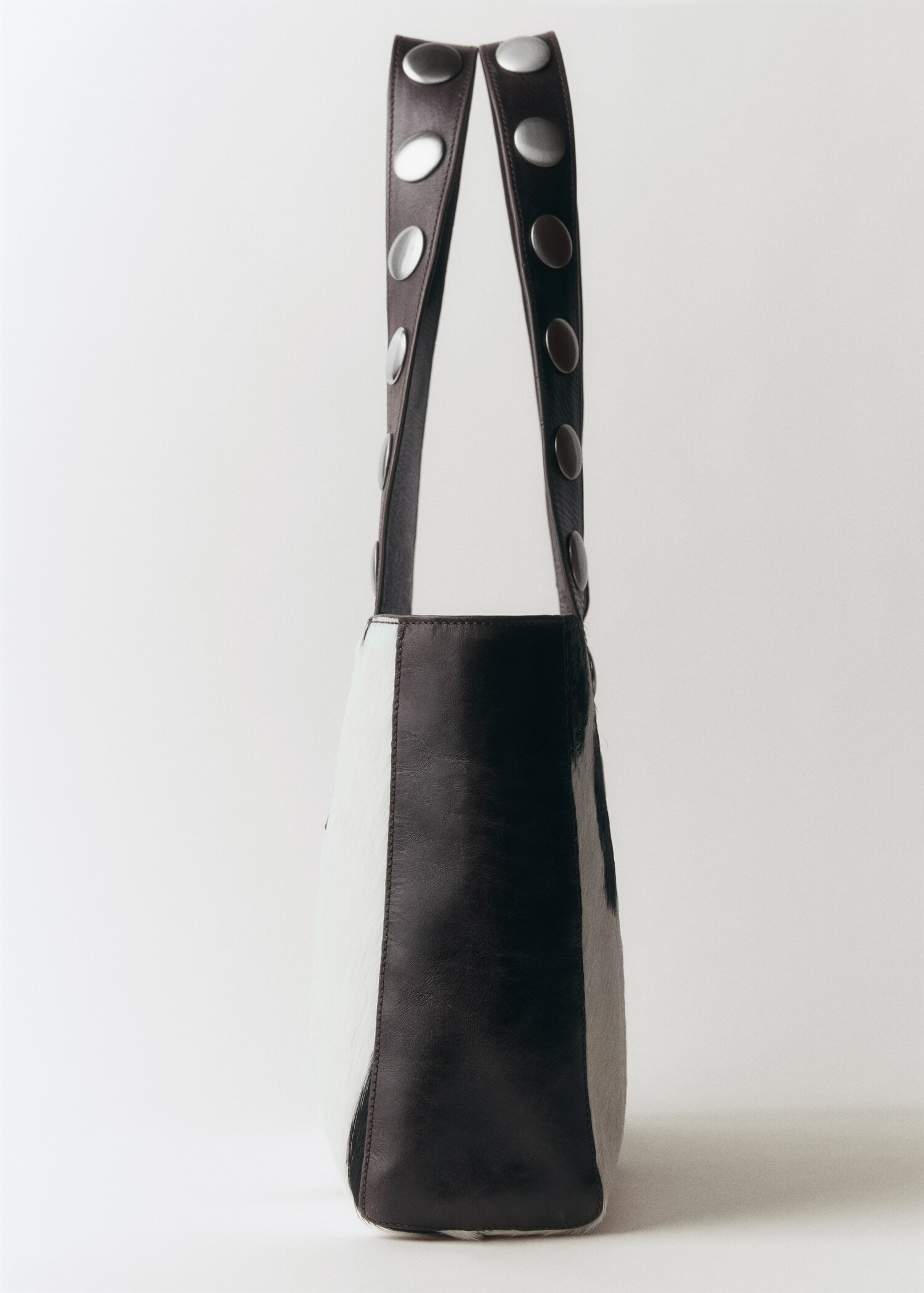 Sac clouté cuir imitation fourrure - Détail de l'article 1
