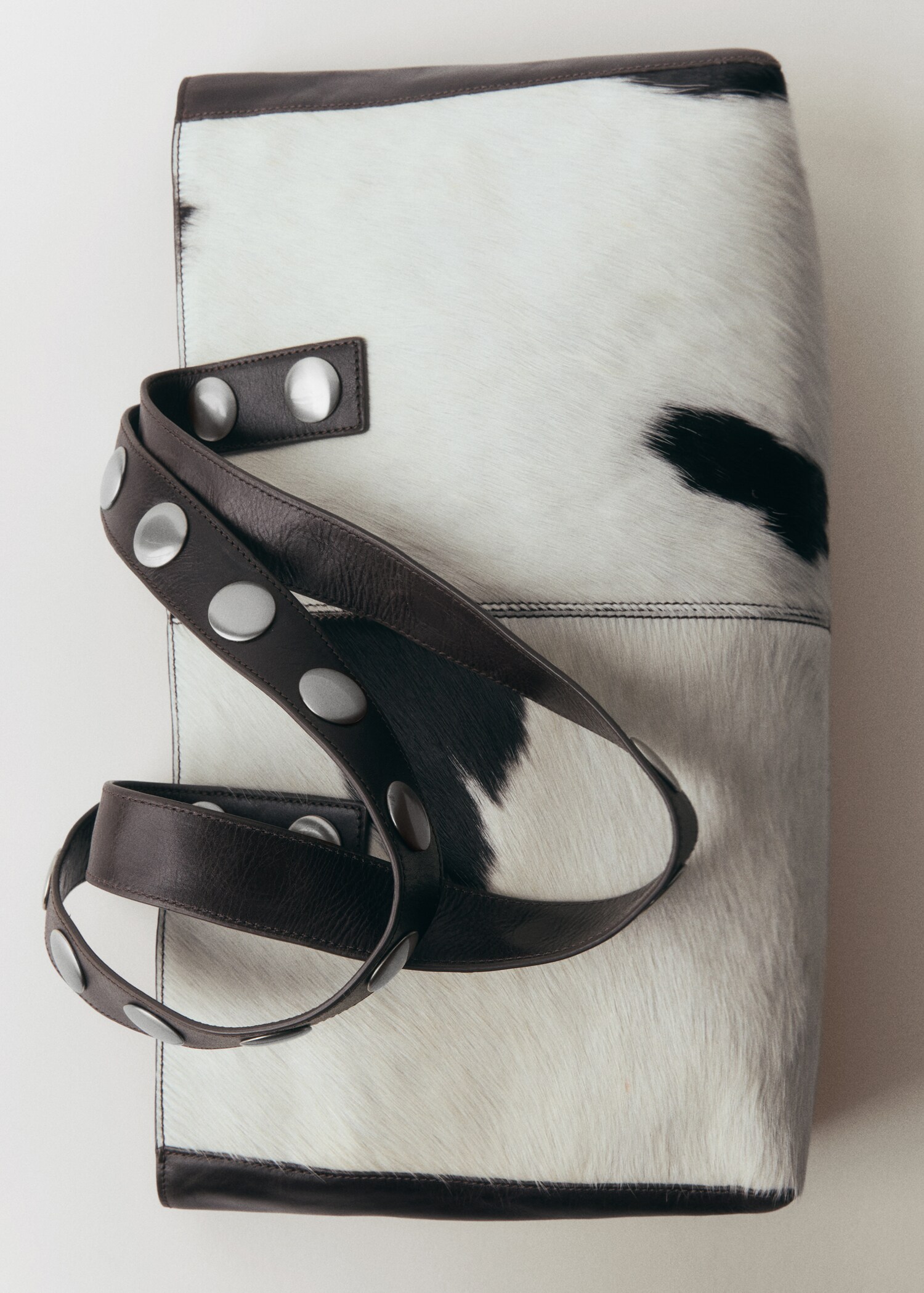 Sac clouté cuir imitation fourrure - Détail de l'article 4