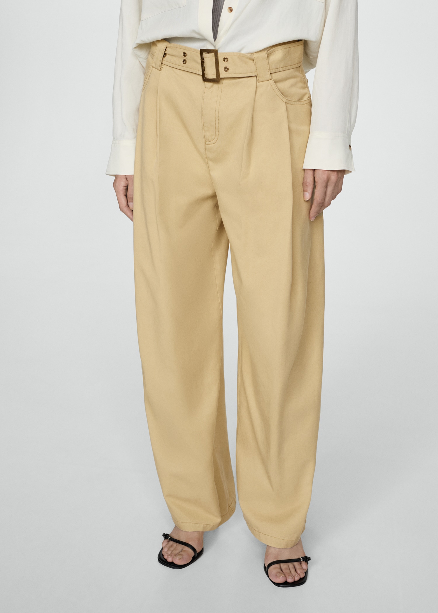 Lyocell trousers with belt - Details of the article 1