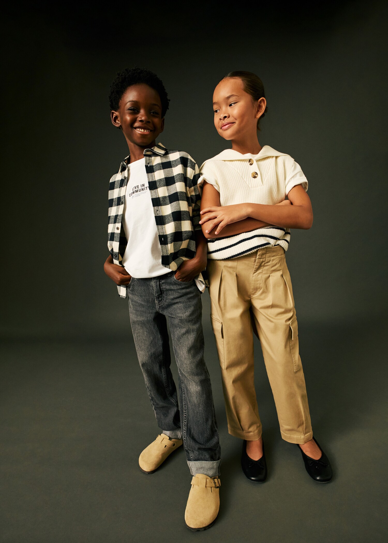 Pleated cargo trousers - Details of the article 5