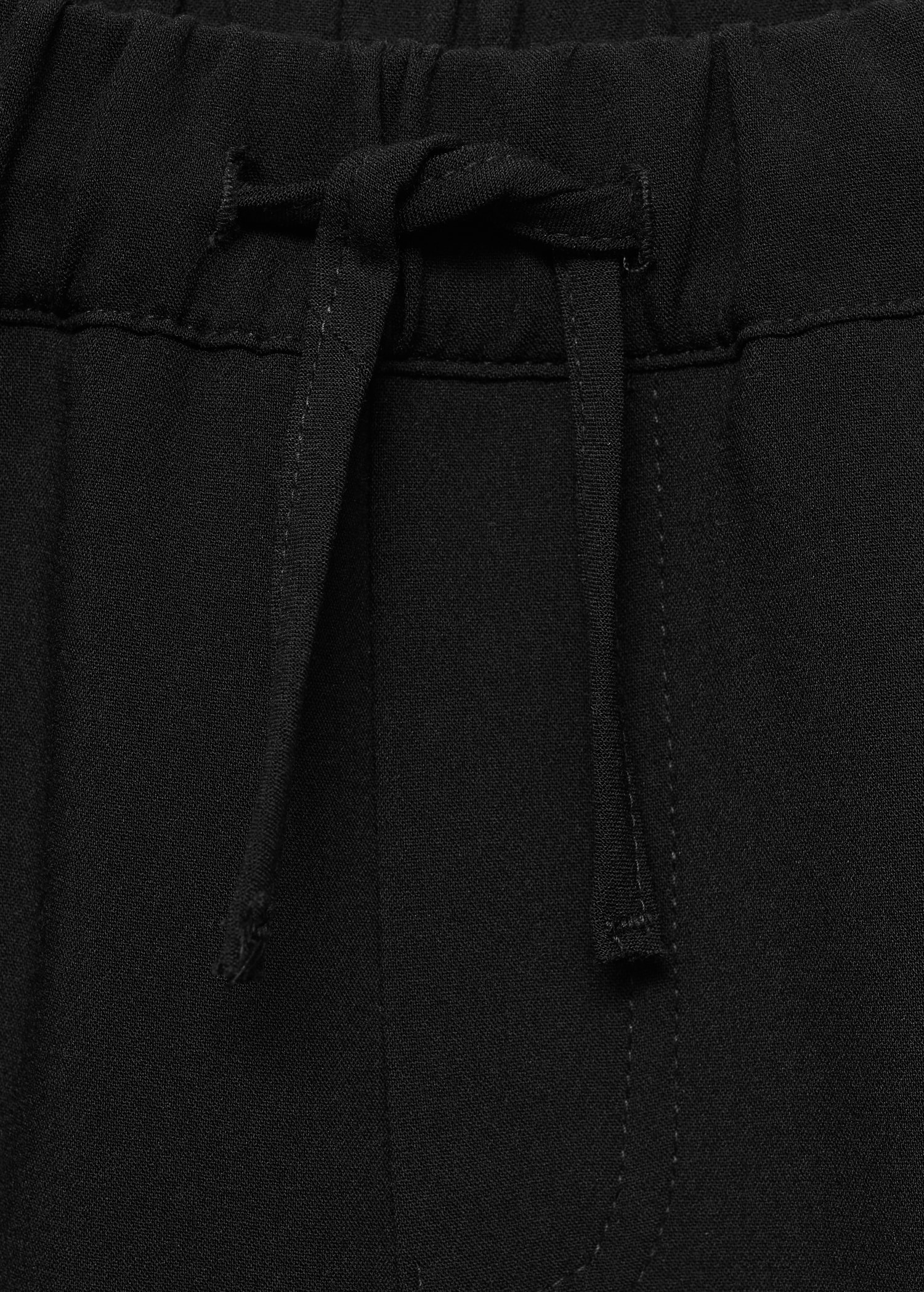 Flowy cargo trousers - Details of the article 8
