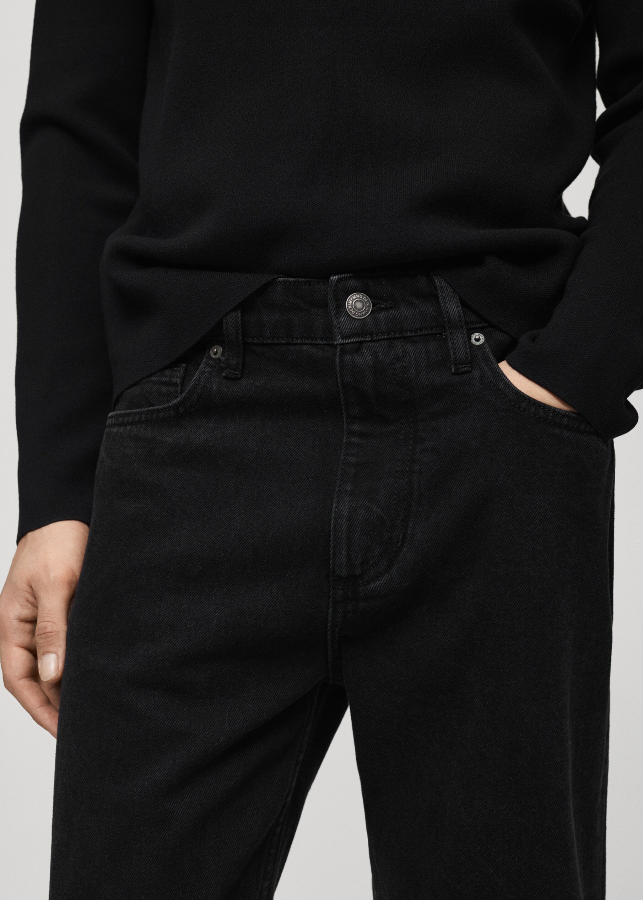 Jeans tapered-fit negros - Detalle del artículo 1