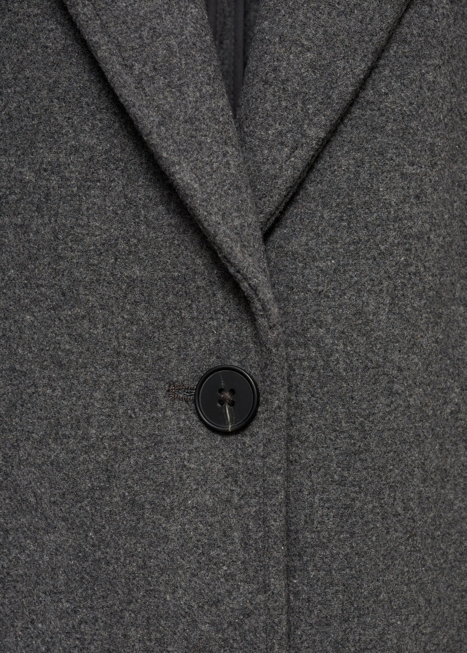 Handmade coat - Details of the article 8