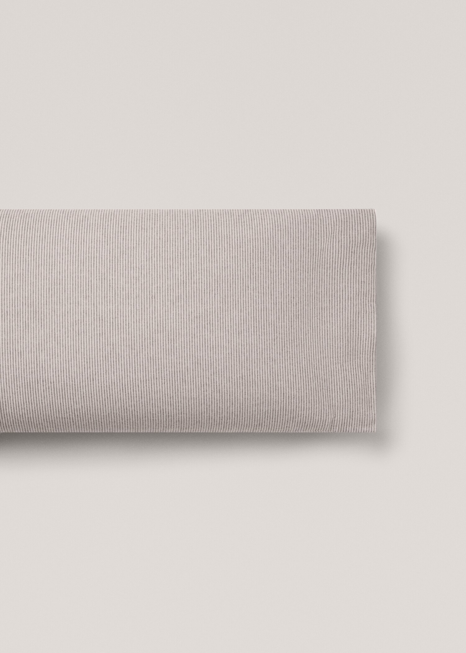 Cotton flannel pillowcase stripes 45x110cm - Article without model