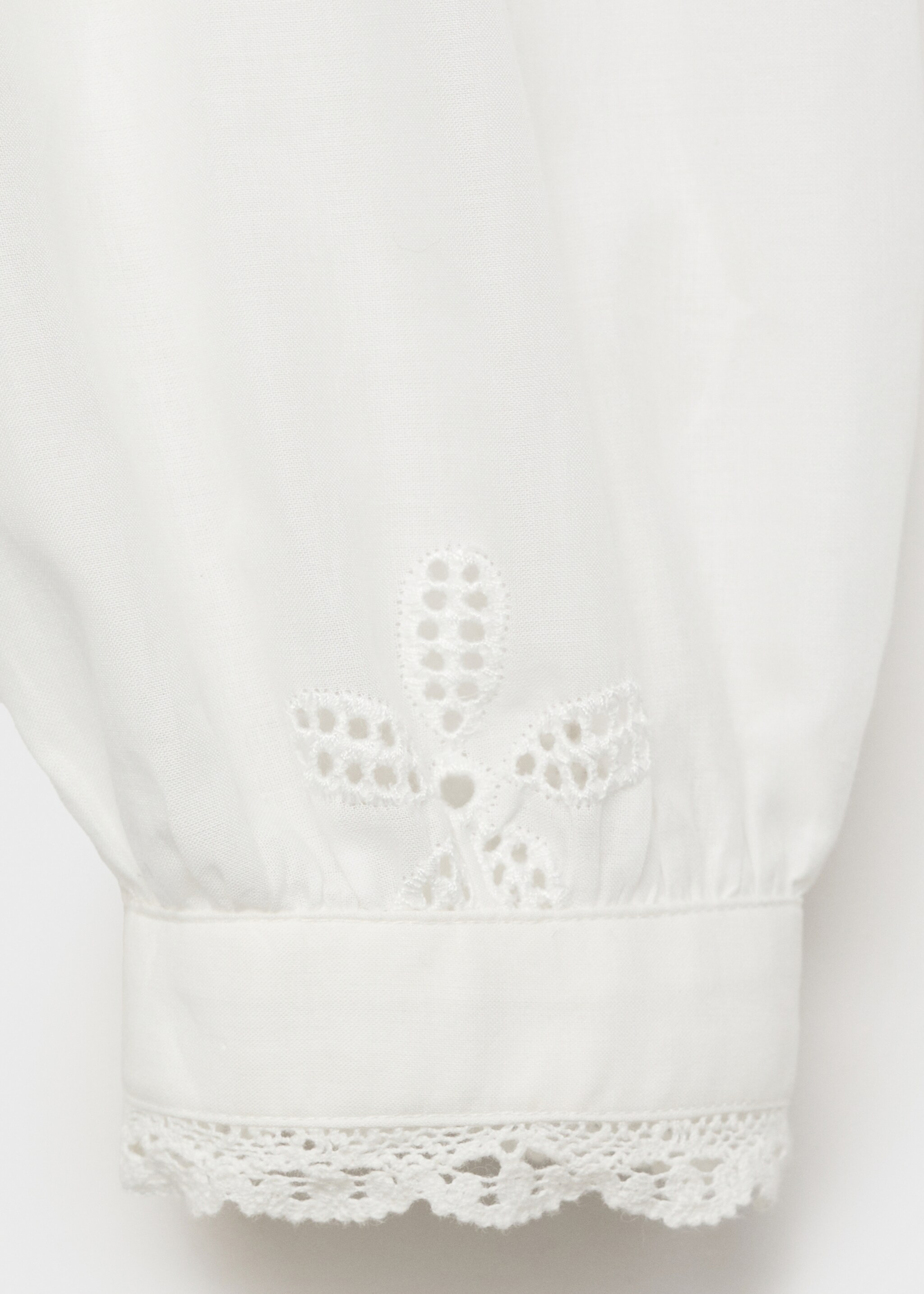 Floral embroidered blouse - Details of the article 0