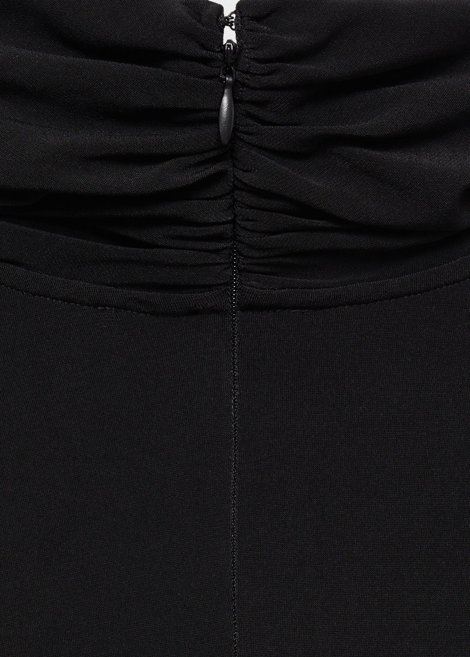 Cross-neck t-shirt - Details of the article 0