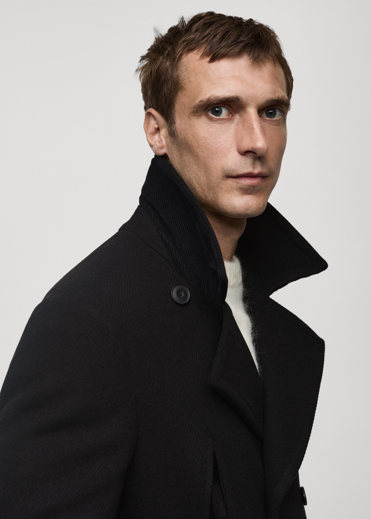 Recycled wool double-breasted coat - Details of the article 1