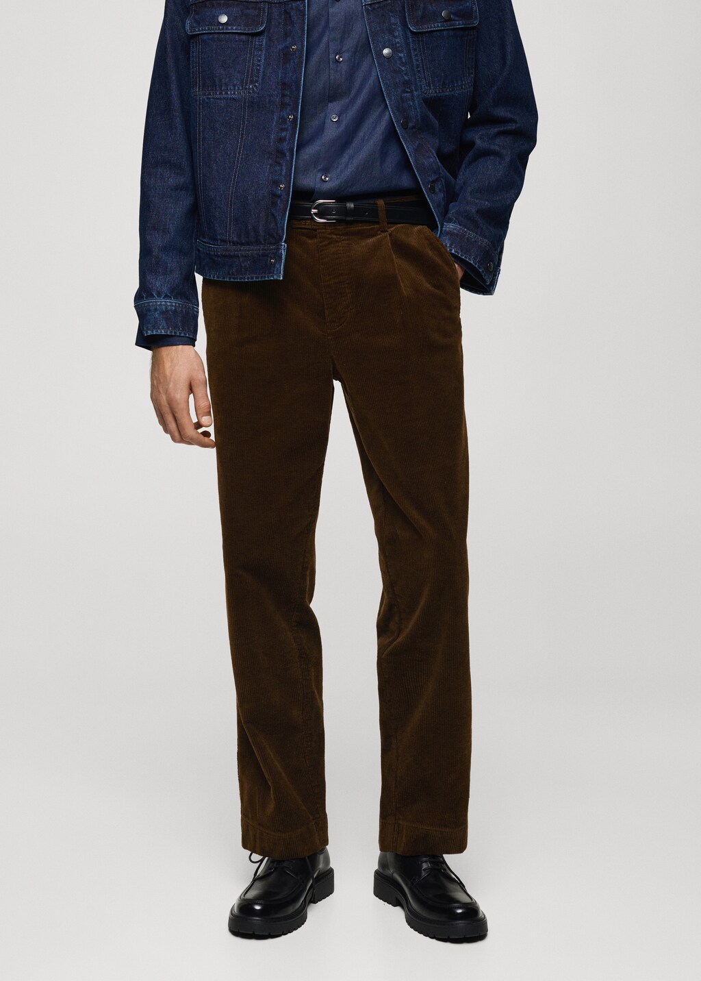 Corduroy straight shopping fit pants Men MANGO