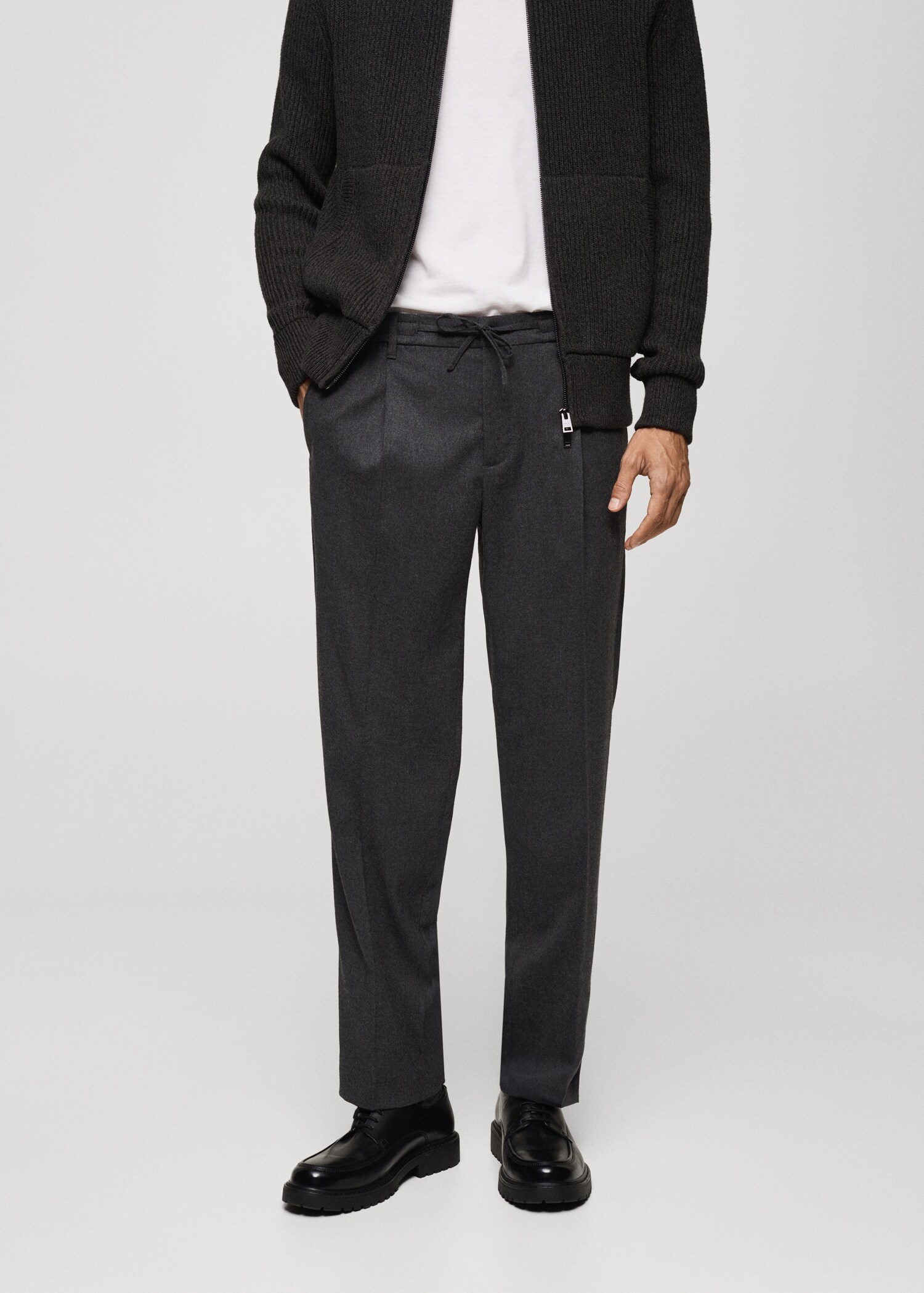 Pantalon regular fit pinces cordon - Plan moyen