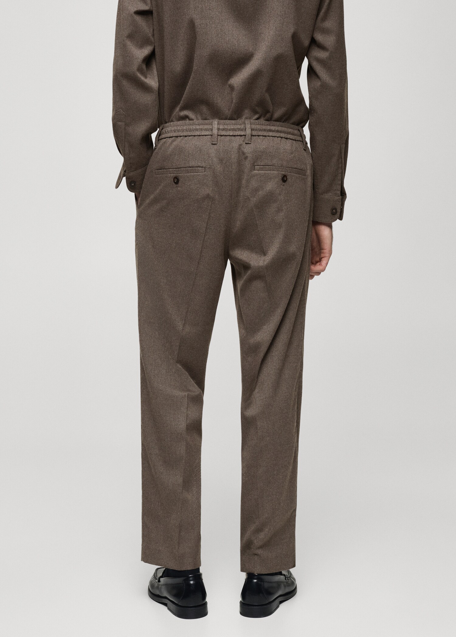 Pantalon regular fit pinces cordon - Verso de l’article