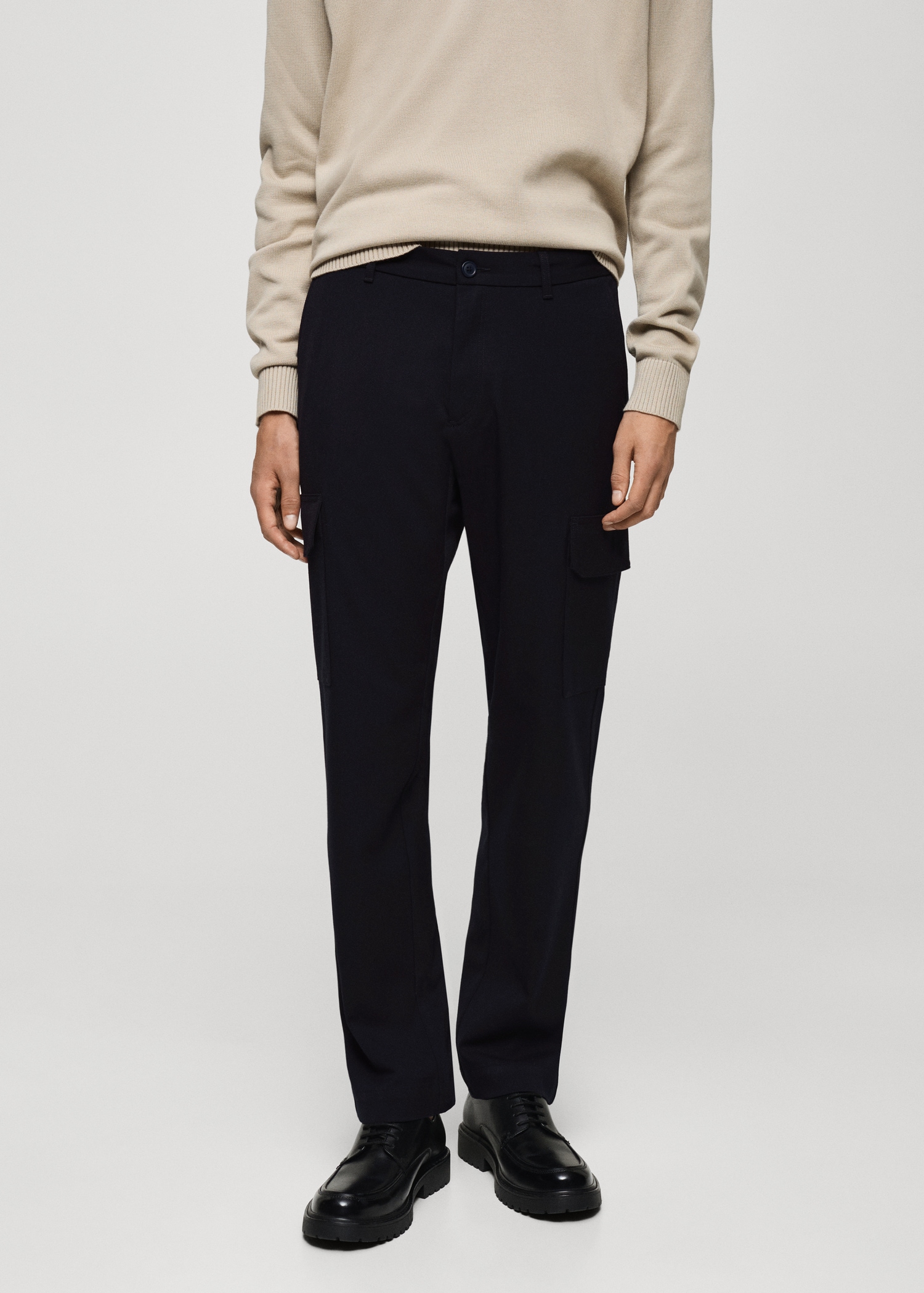 Regular-fit cargo trousers - Medium plane