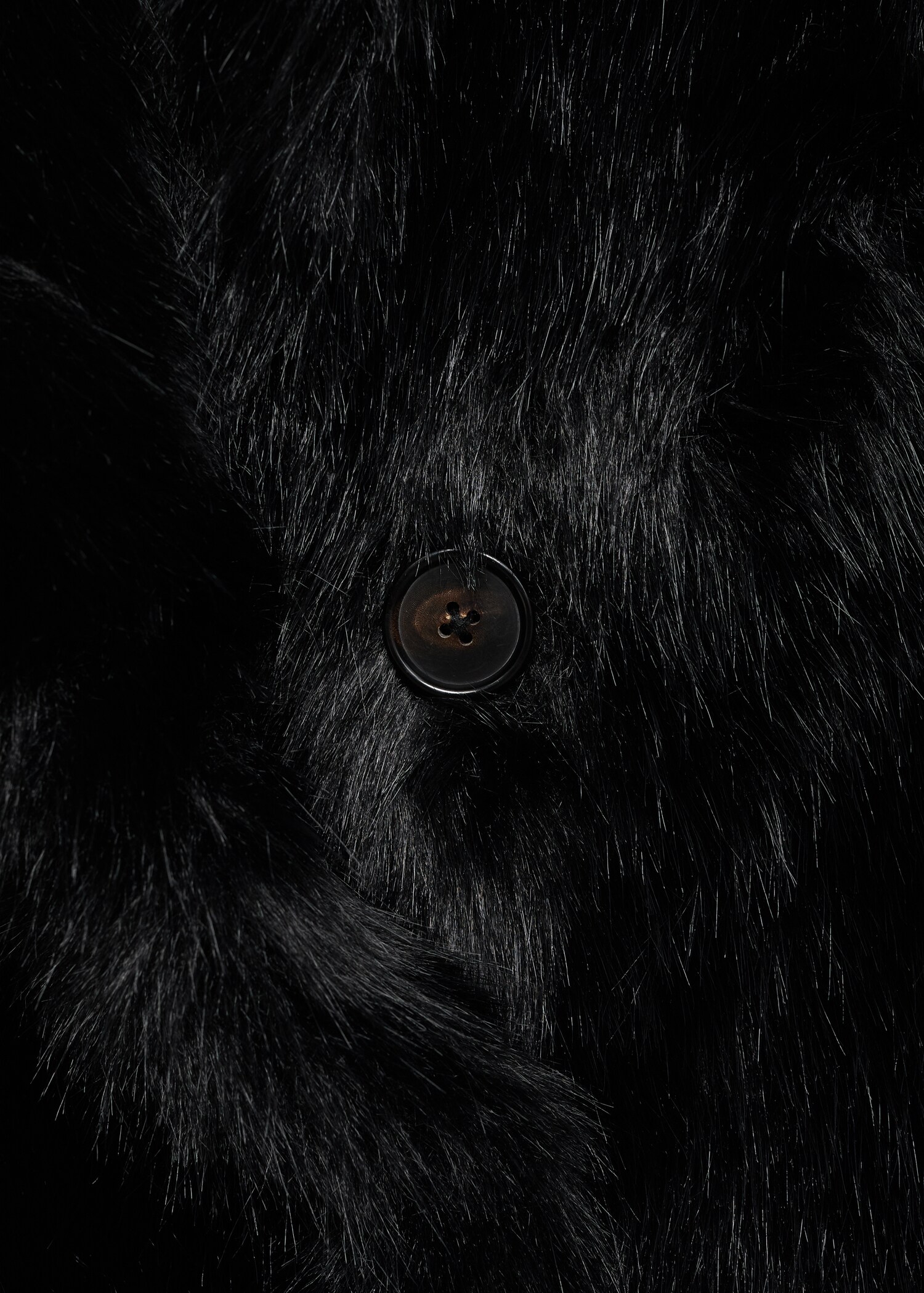 Fur-effect coat with lapels - Details of the article 8