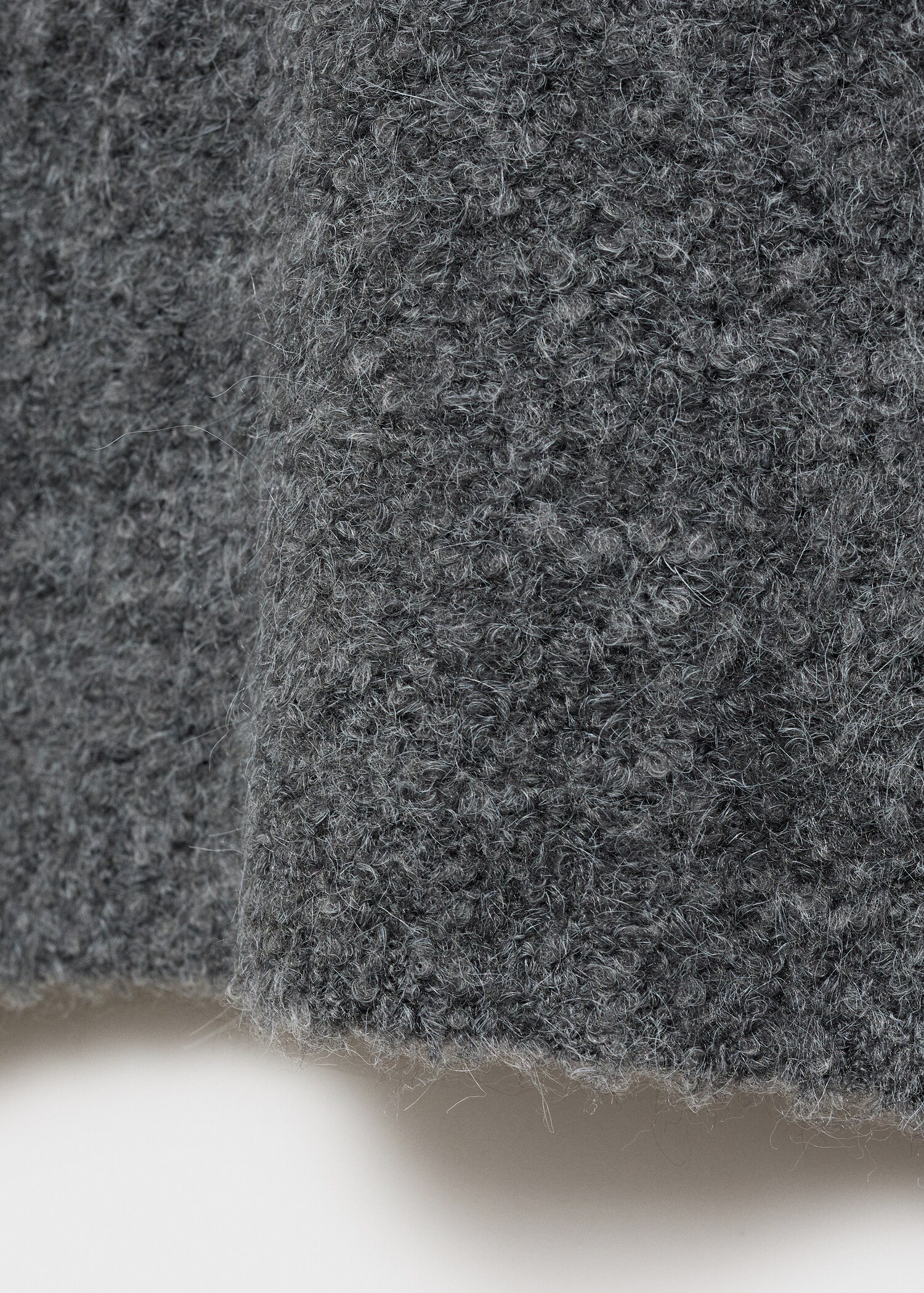Round-neck knitted sweater - Details of the article 0