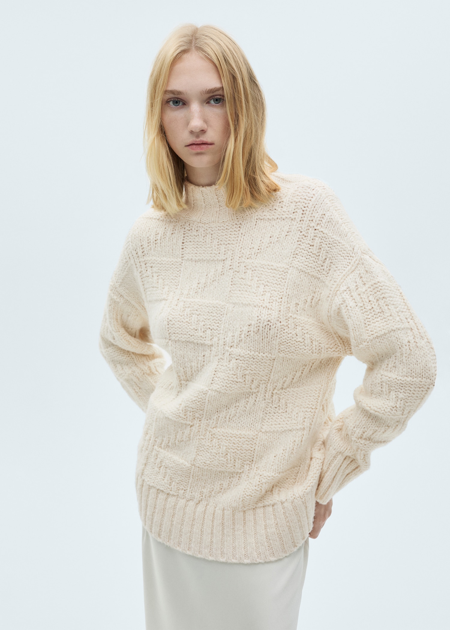 Chunky-knit sweater with perkins neck Women MANGO Japan