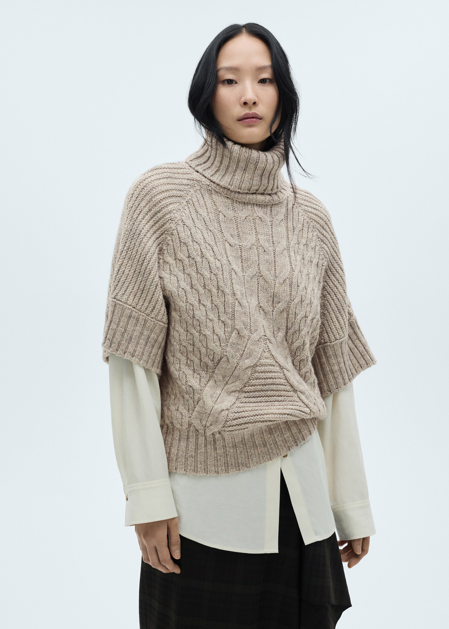 Short-sleeved braided sweater - Medium plane