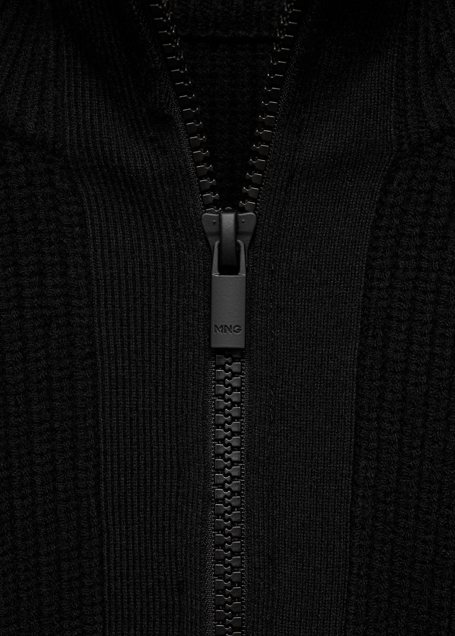 Coolmax® breathable wool-blend sweater with zip - Détail de l'article 8