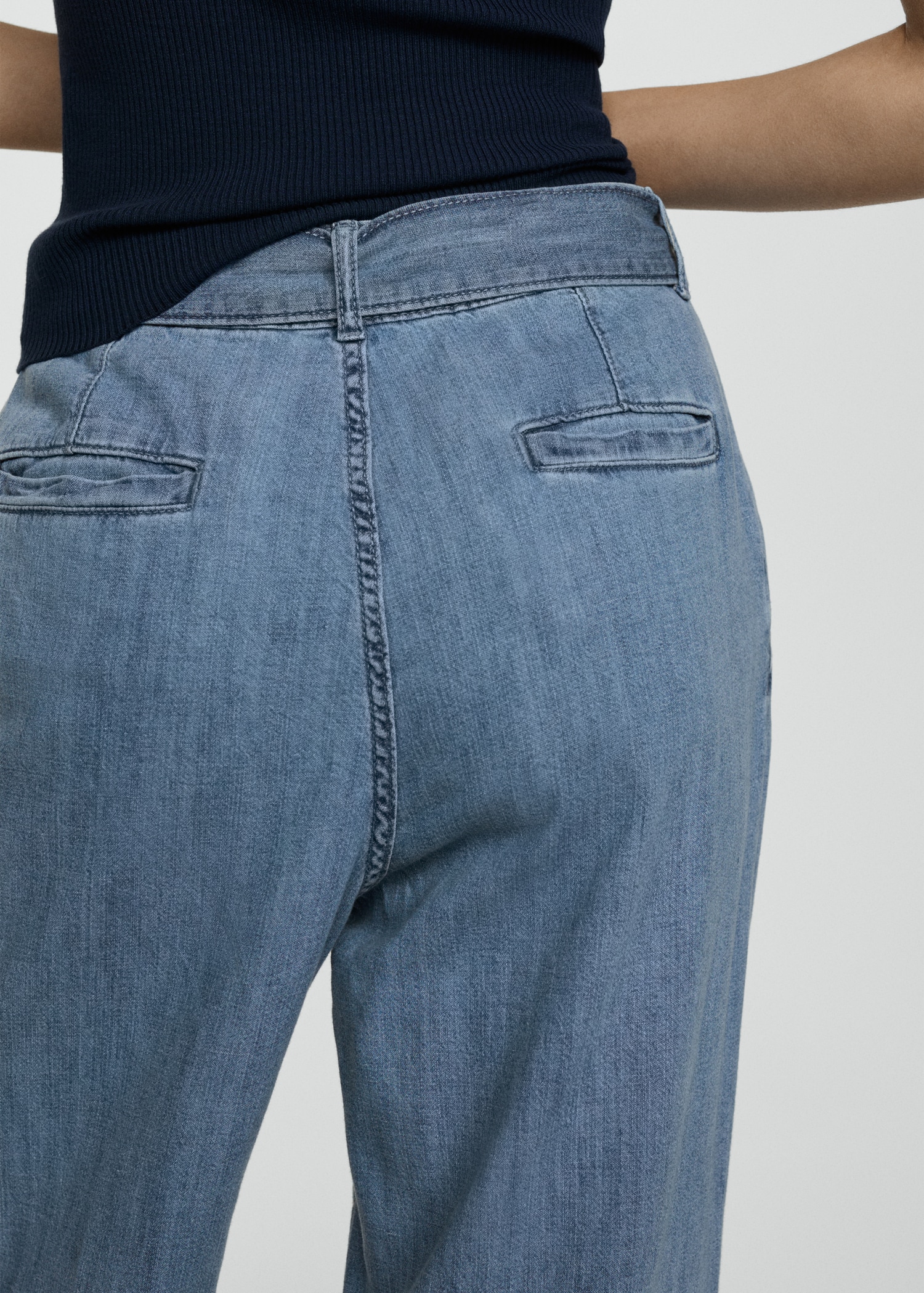 Flowy wideleg trousers with belt - Details of the article 1