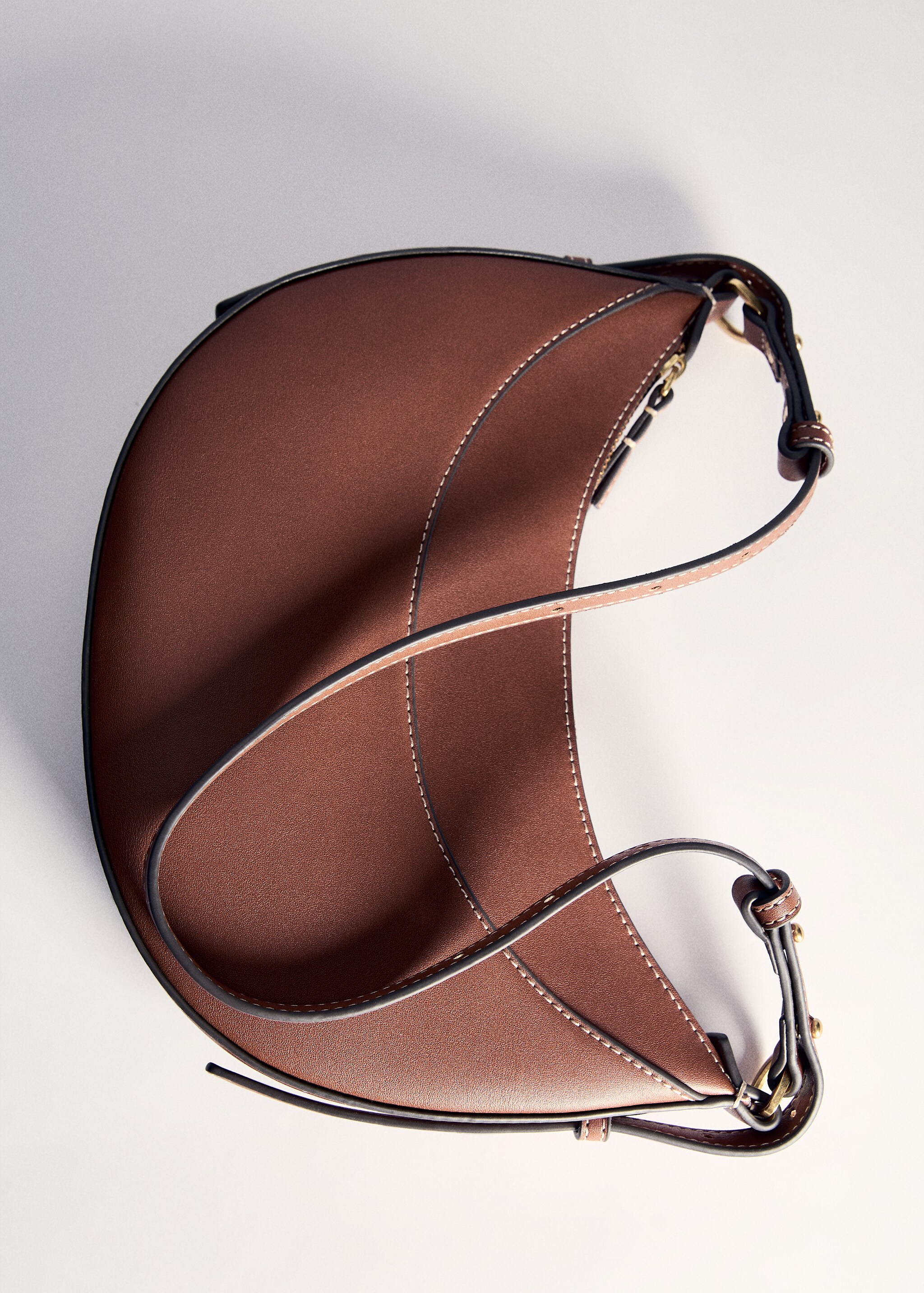 Oval short handle bag - Details of the article 5