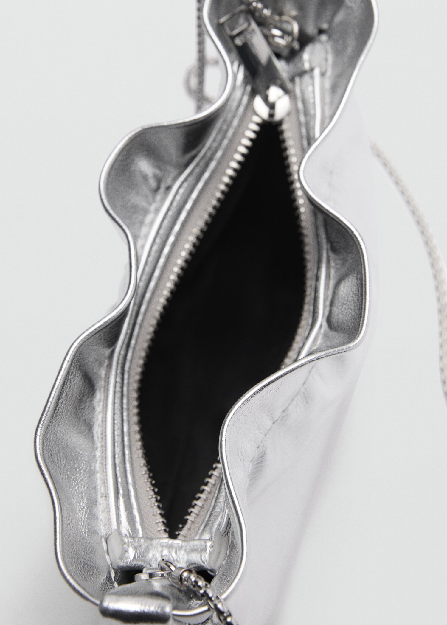 Chain bag - Details of the article 1