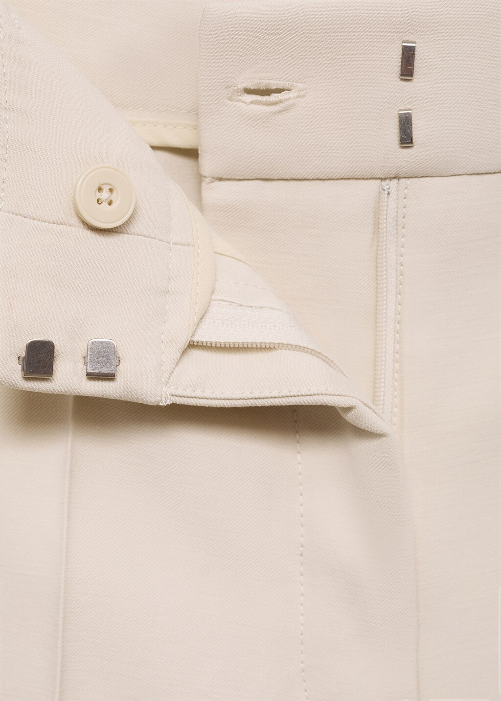 Mango Wideleg pleated pants thumbnail