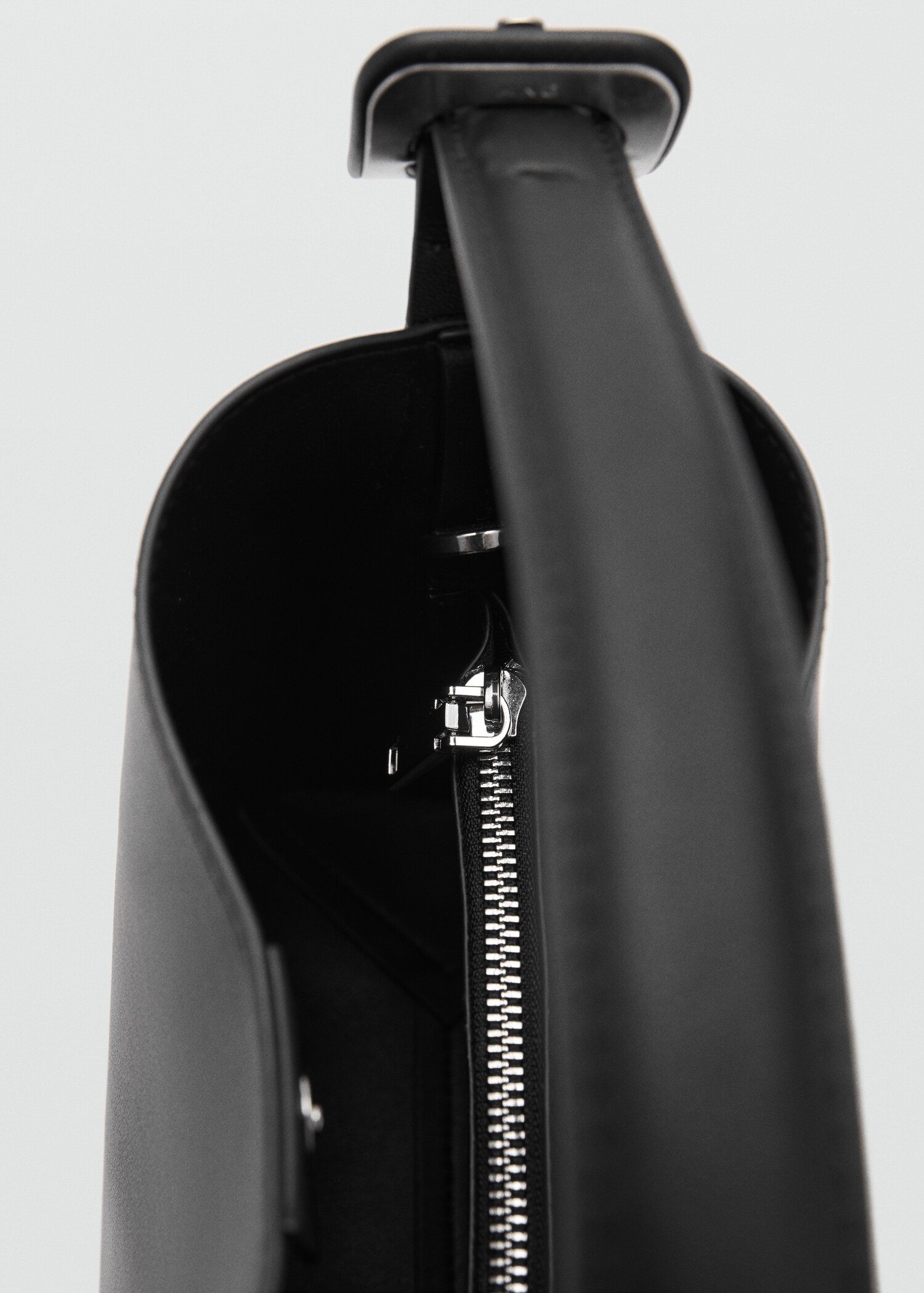 Mini shopper bag with buckle - Details of the article 3