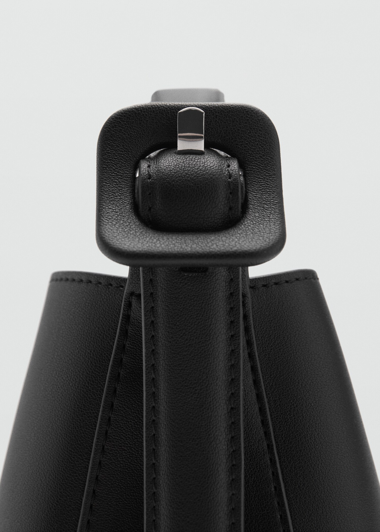 Mini shopper bag with buckle - Details of the article 4