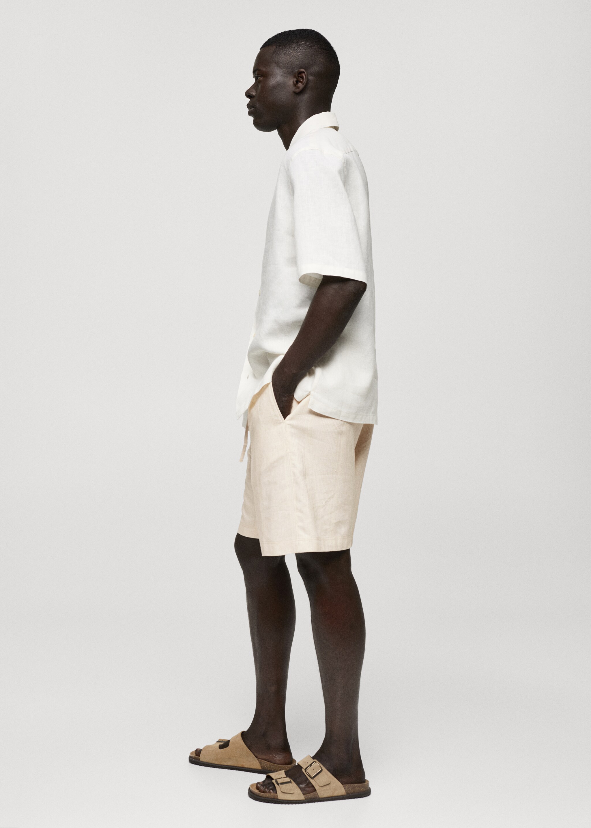 Cotton-linen bermuda shorts with drawstring  - Details of the article 2
