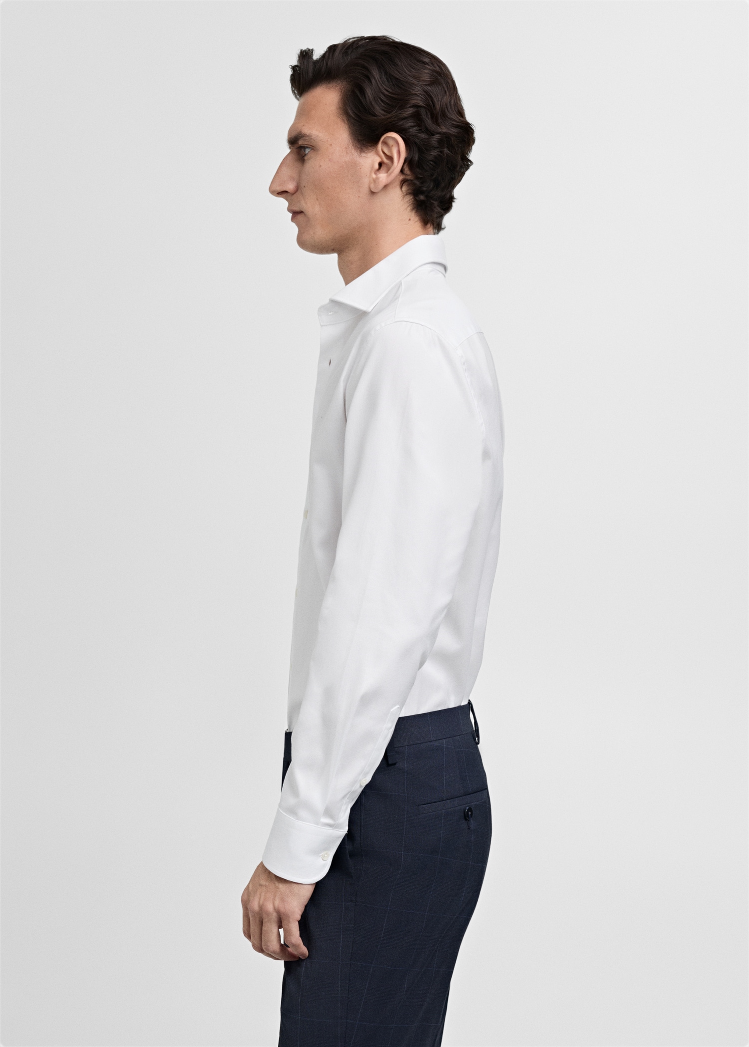 Chemise costume regular-fit structurée - Détail de l'article 1