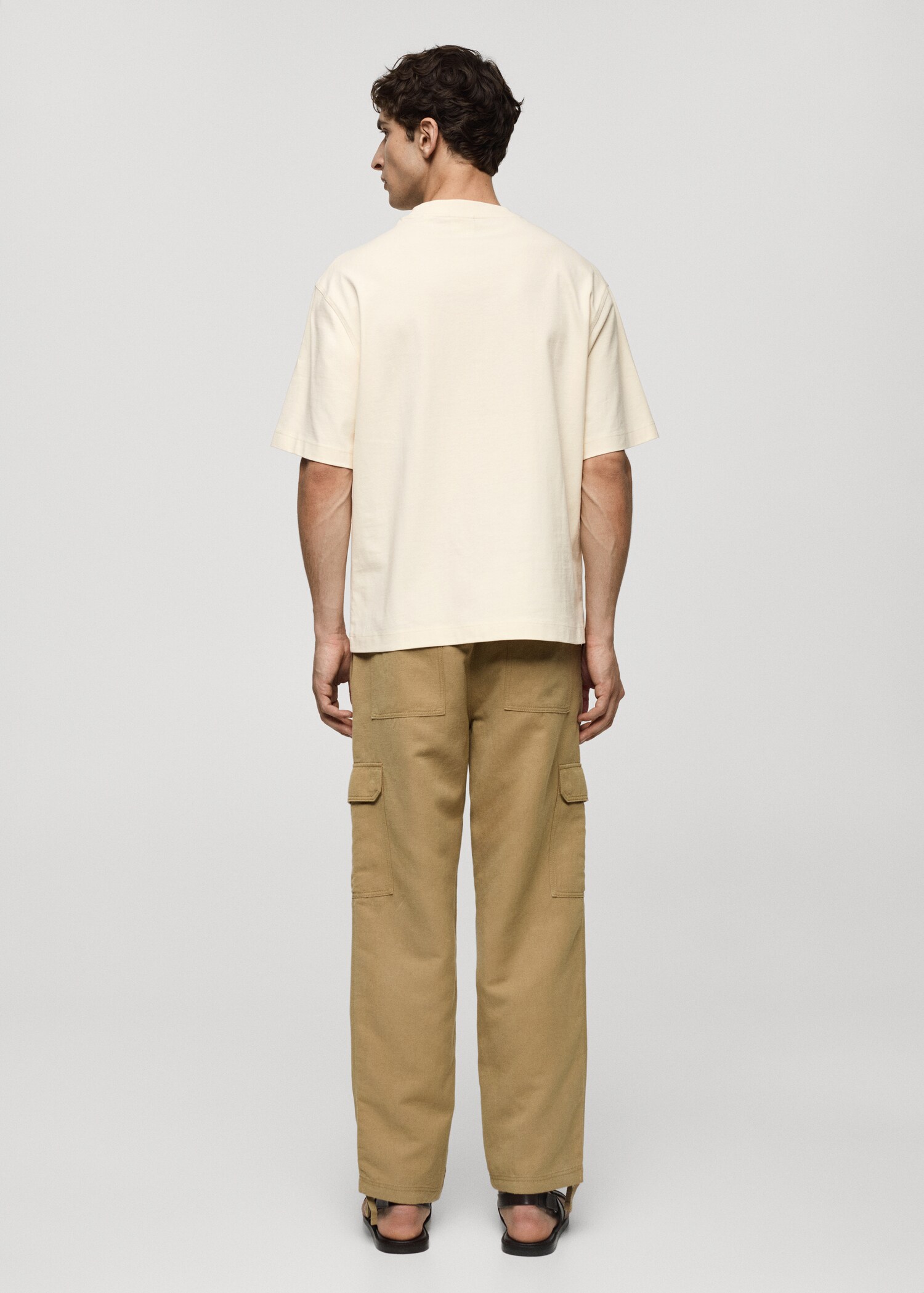 T-shirt poche 100 % coton - Verso de l’article