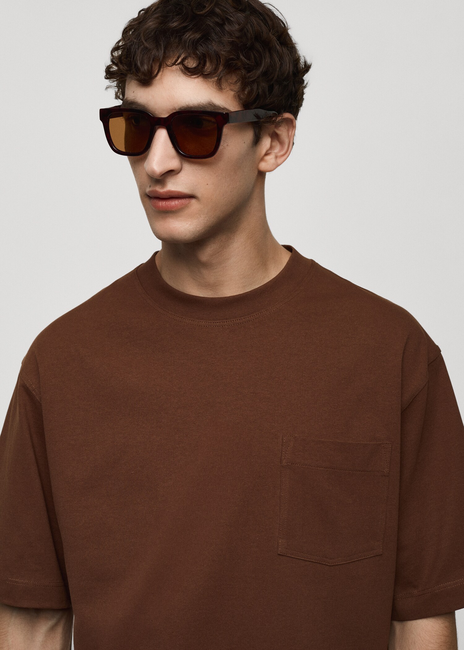 T-shirt poche 100 % coton - Détail de l'article 1