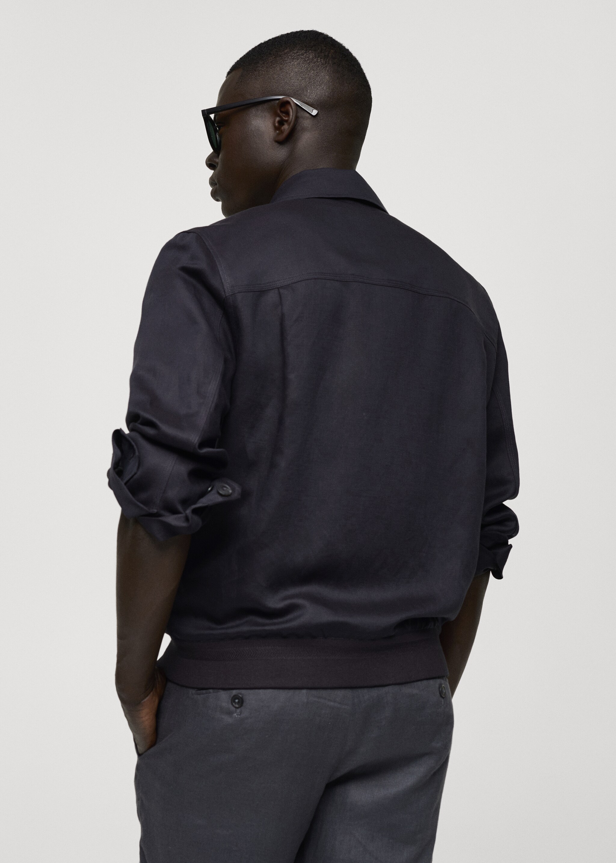 Tencel-linen blend overshirt - Reverse of the article