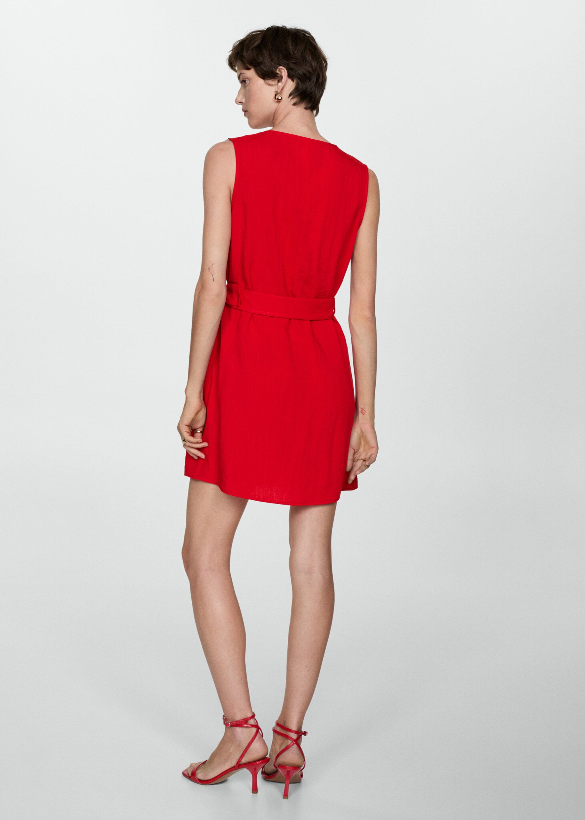Vestido bolsillos cinturón - Reverso del artículo