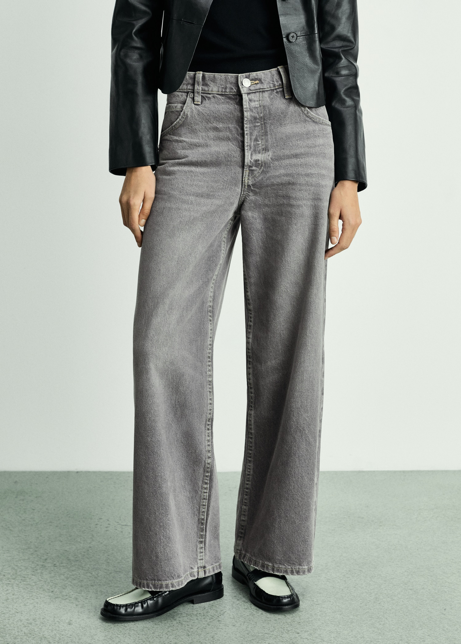 Jeans wideleg loose tiro medio