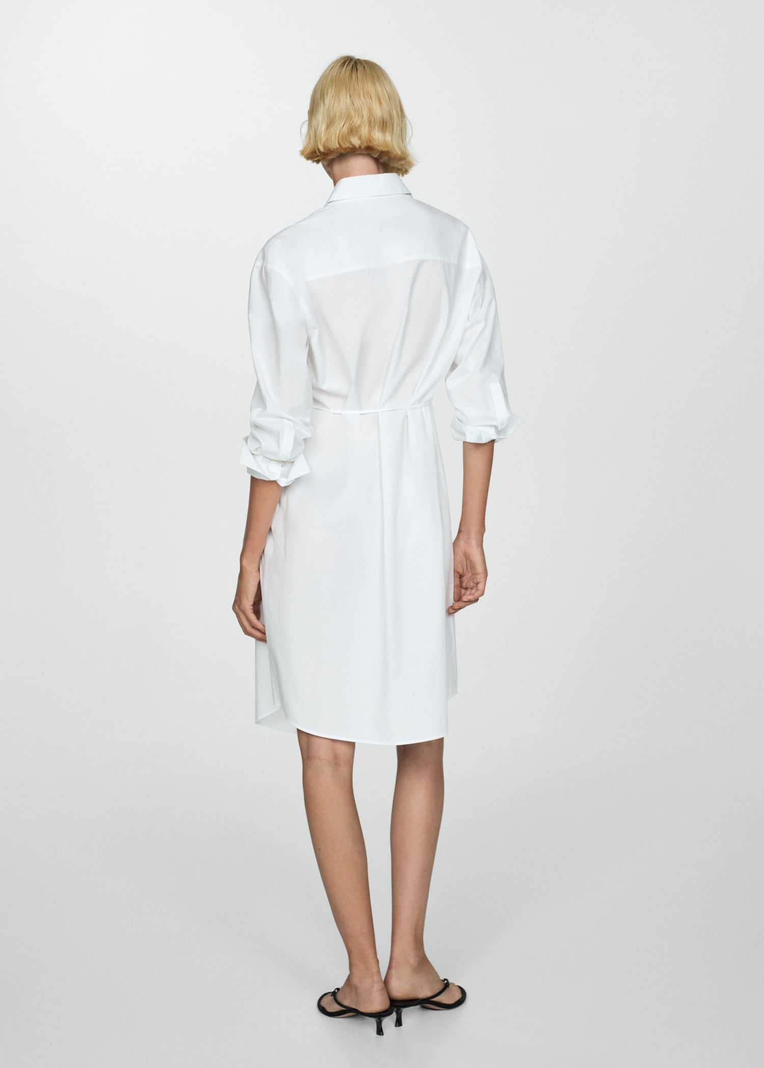 Long shirt with bow - Reverse of the article