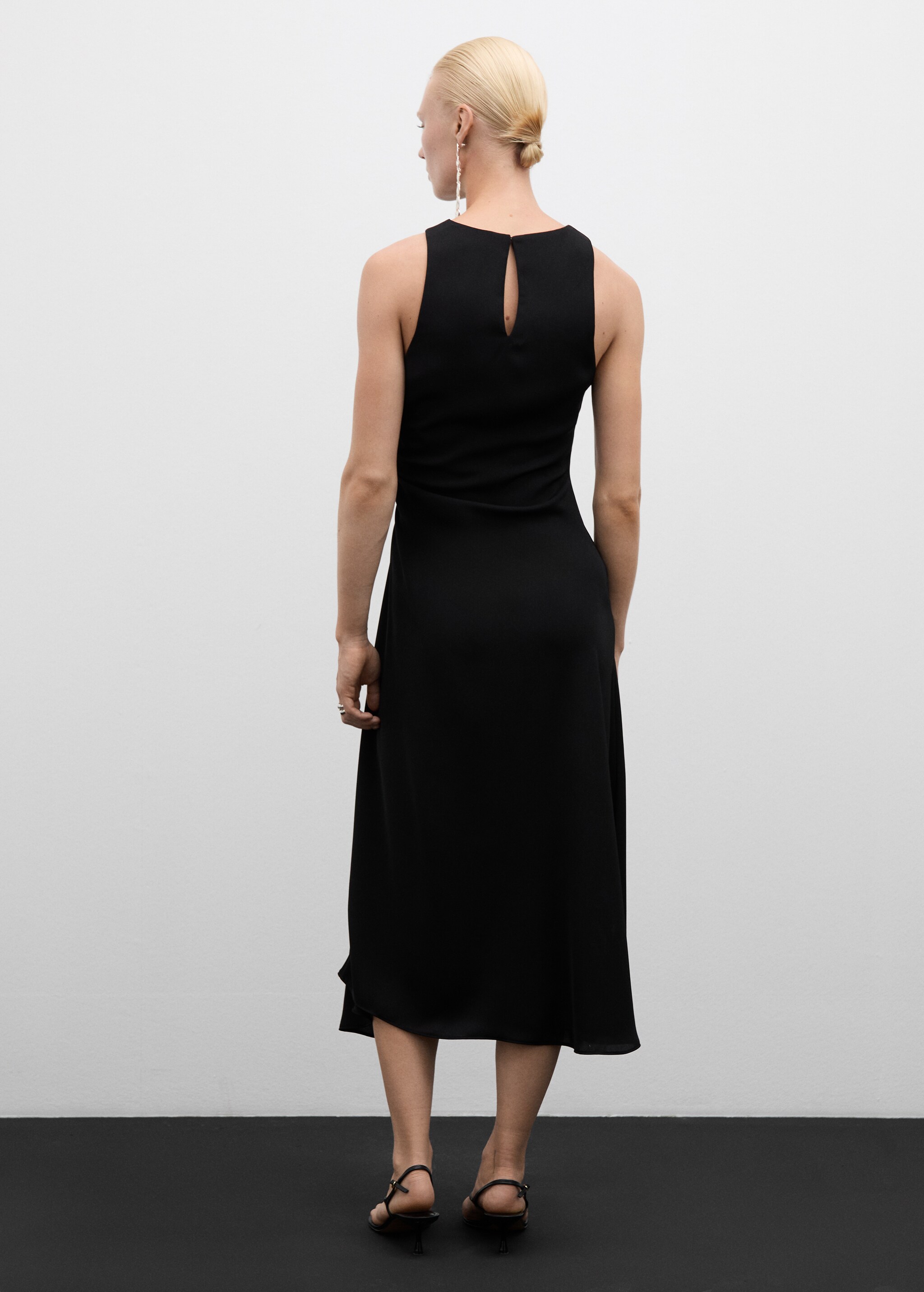 Midi-dress with draped detail - Reverse of the article