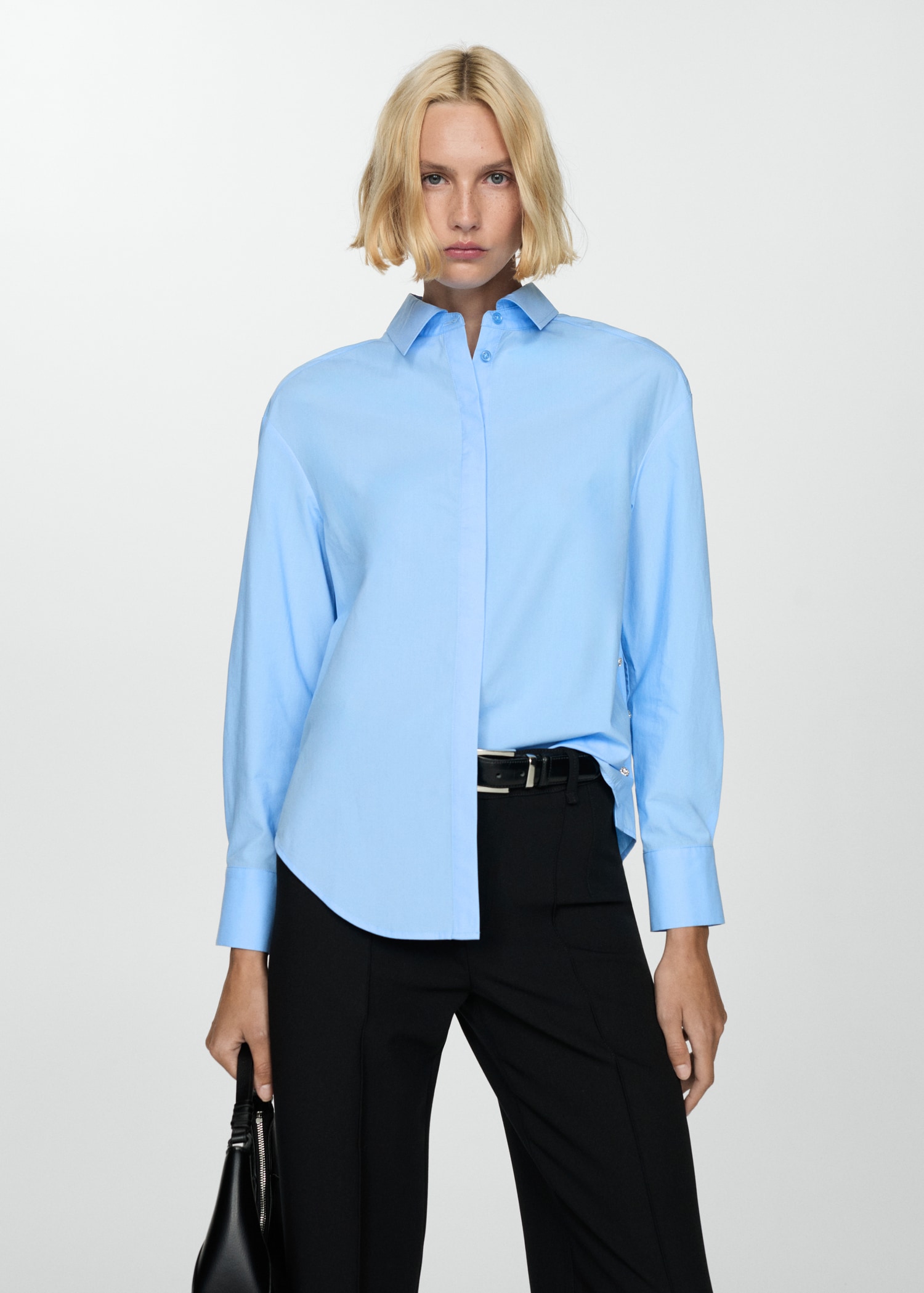 Chemise Lyocell boutons dissimulés - Plan moyen
